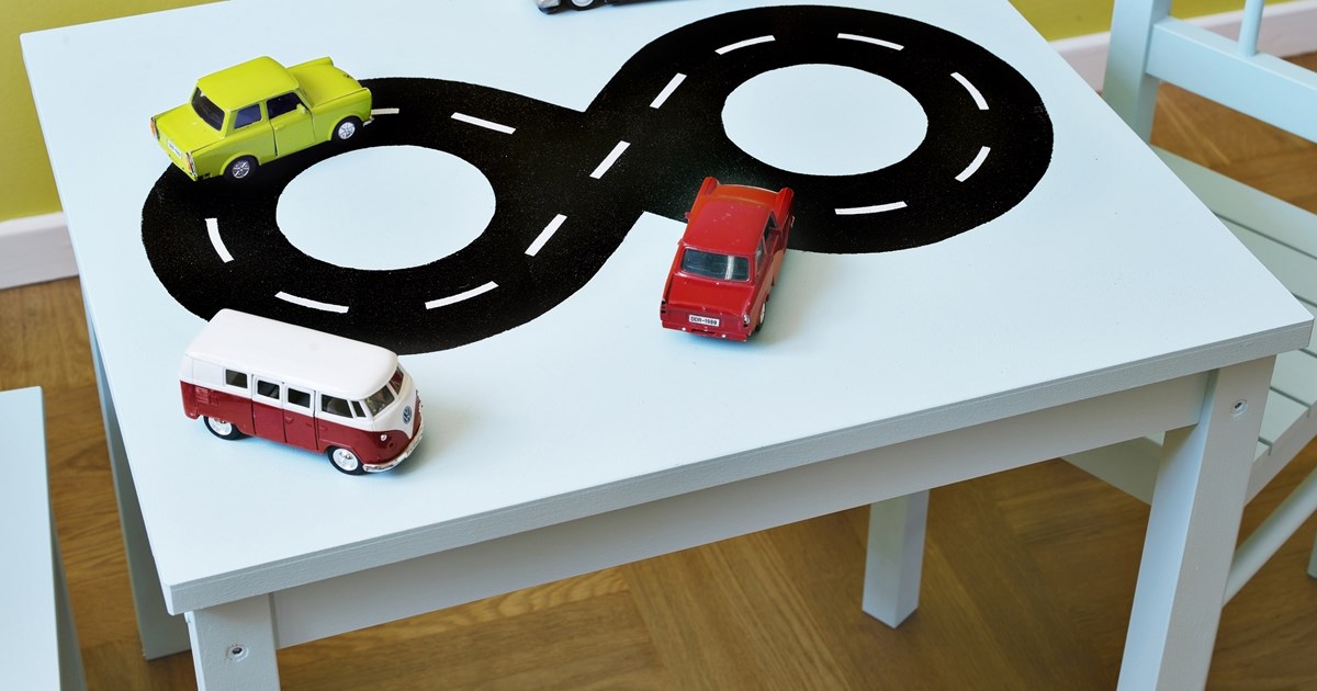 Lek med maling på barnerommet ifi.no