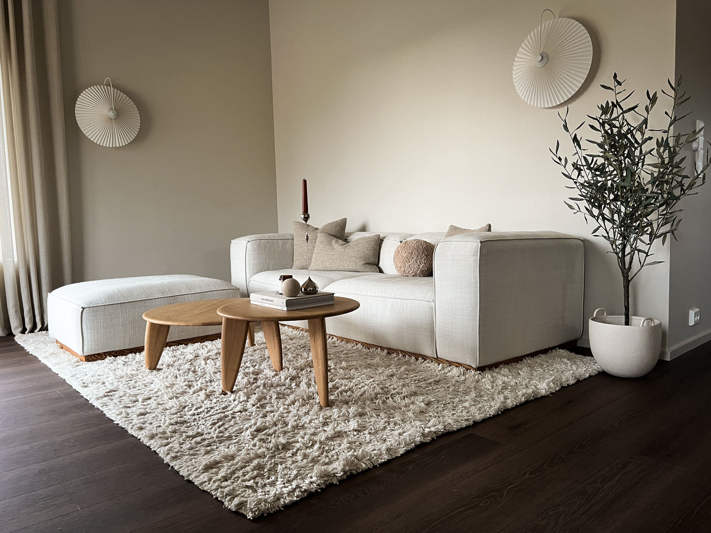 Gulvtrender 2025: Mørke gulv setter tonen