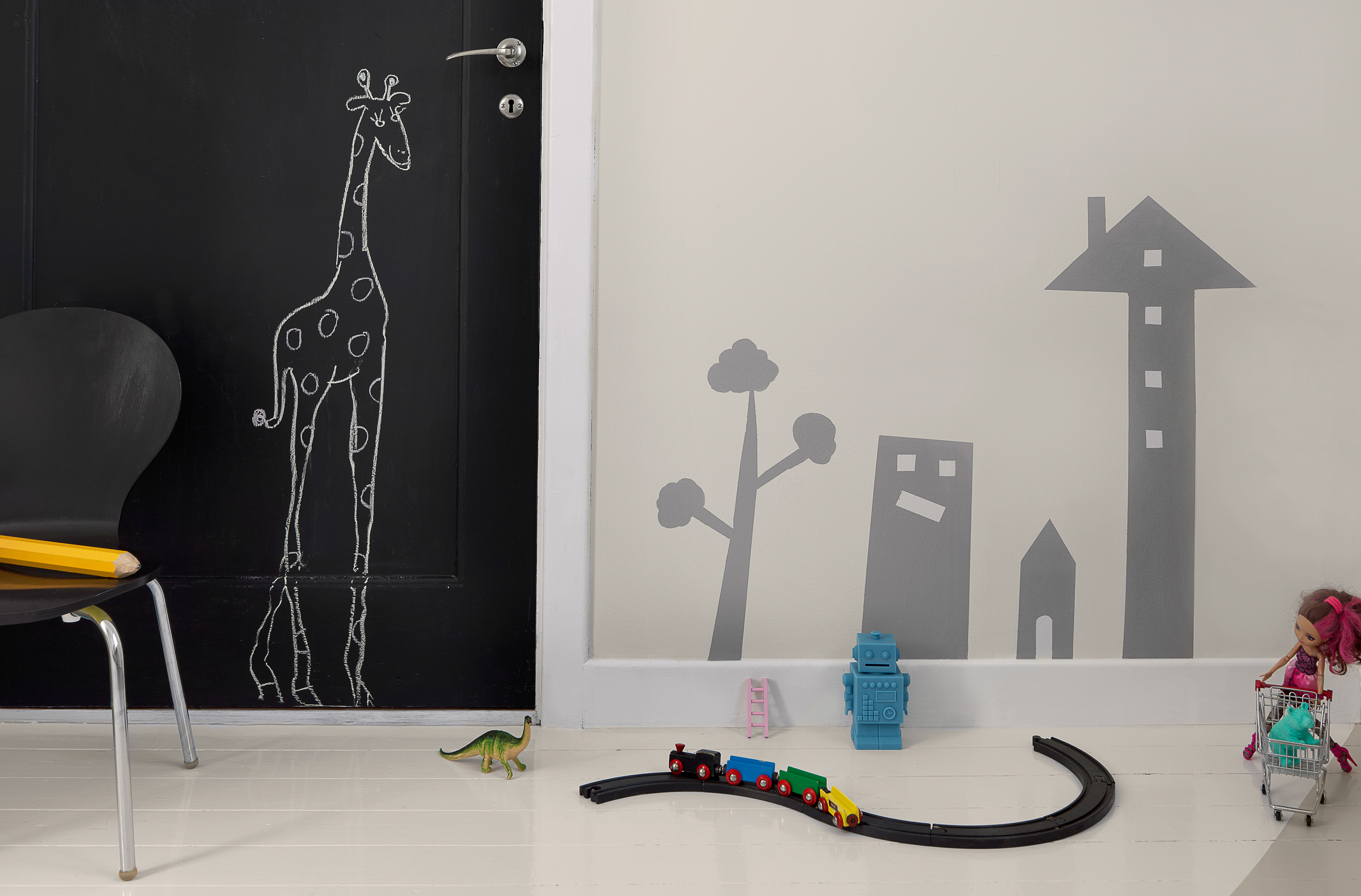 &nbsp;TAVLED&Oslash;R:&nbsp;S&aring; lenge overflaten er slett, kan man male p&aring; hva som helst.