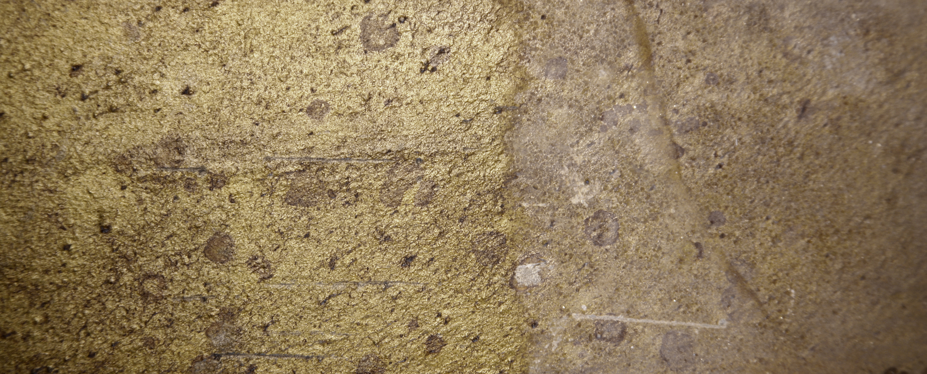 Gulvolje gjør skiferen lettvasket