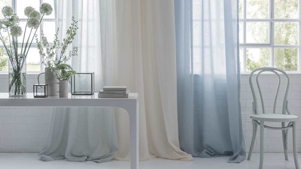 6 gode grunner til å ha gardiner