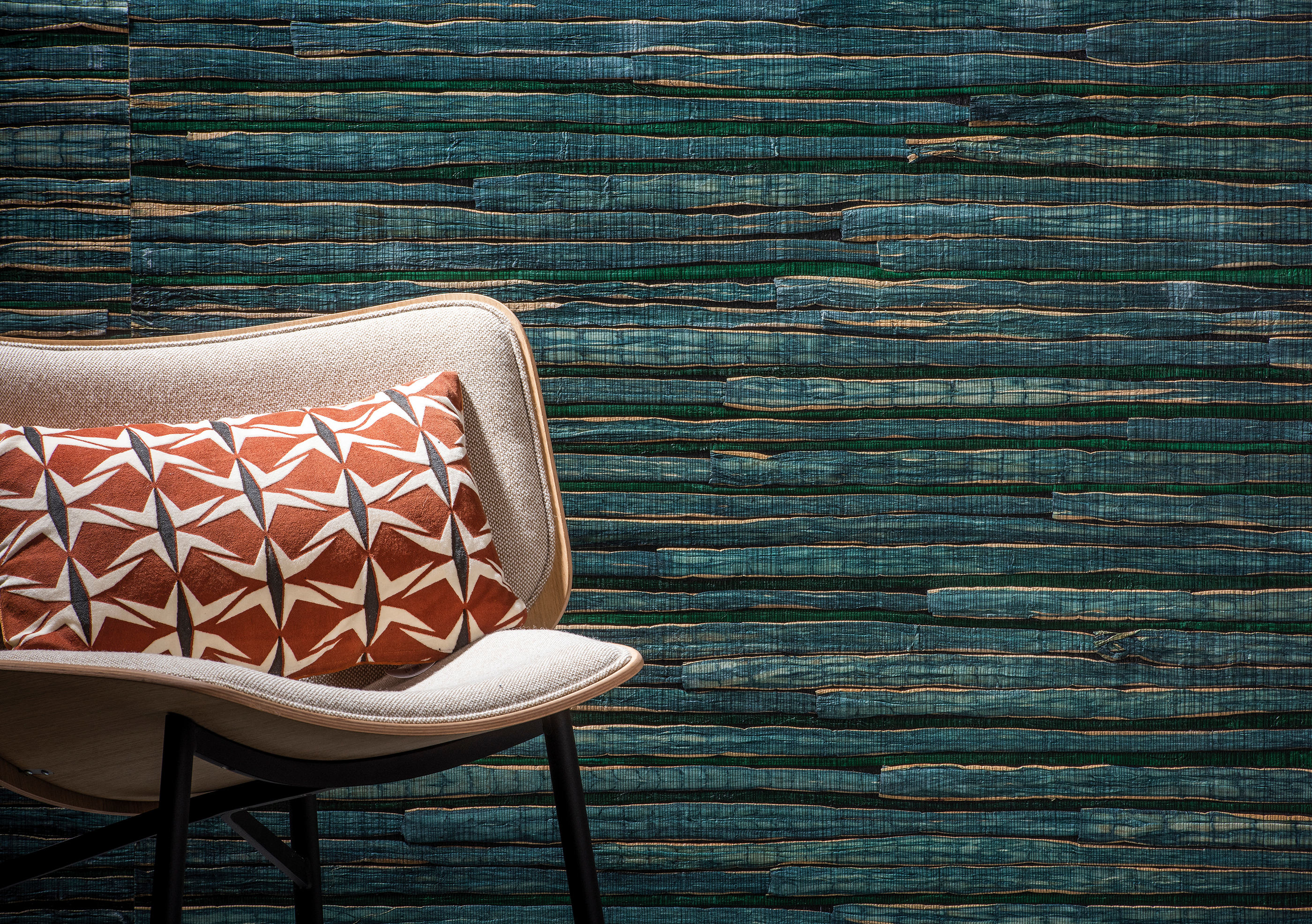 Med tapet får vi farge, atmosfære og stil i en pakke.