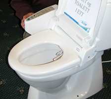 <br/><a href='https://www.ifi.no//glem-dopapir-nytt-toalett-gjor-hele-jobben'>Klikk her for å åpne artikkelen: Glem dopapir - nytt toalett gjør hele jobben</a><br/>Foto: 