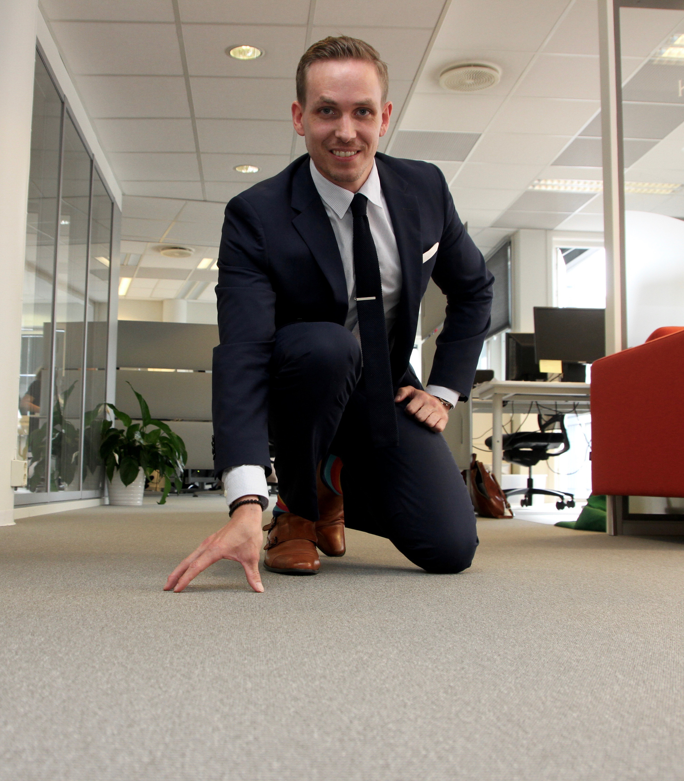 KVALITETBEVISSTE: &ndash; Nordmenn er interessert i gulv. Tallene viser at vi setter design og kvalitet foran pris, sier han.