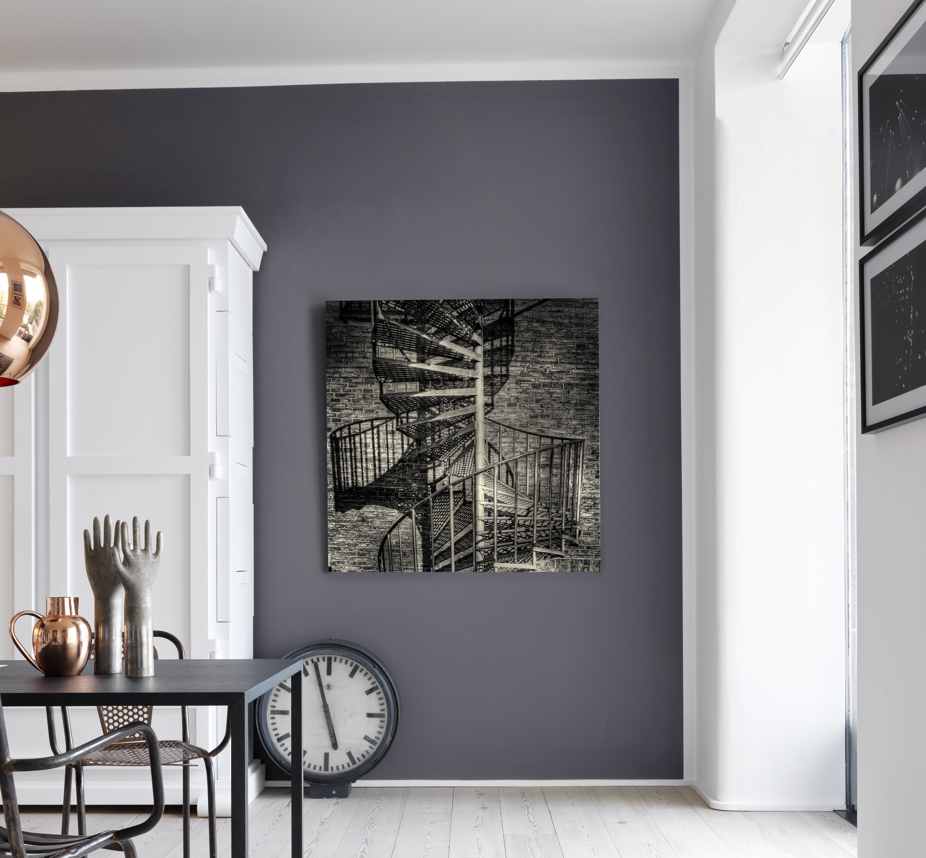 Mørke farger gir gode rom