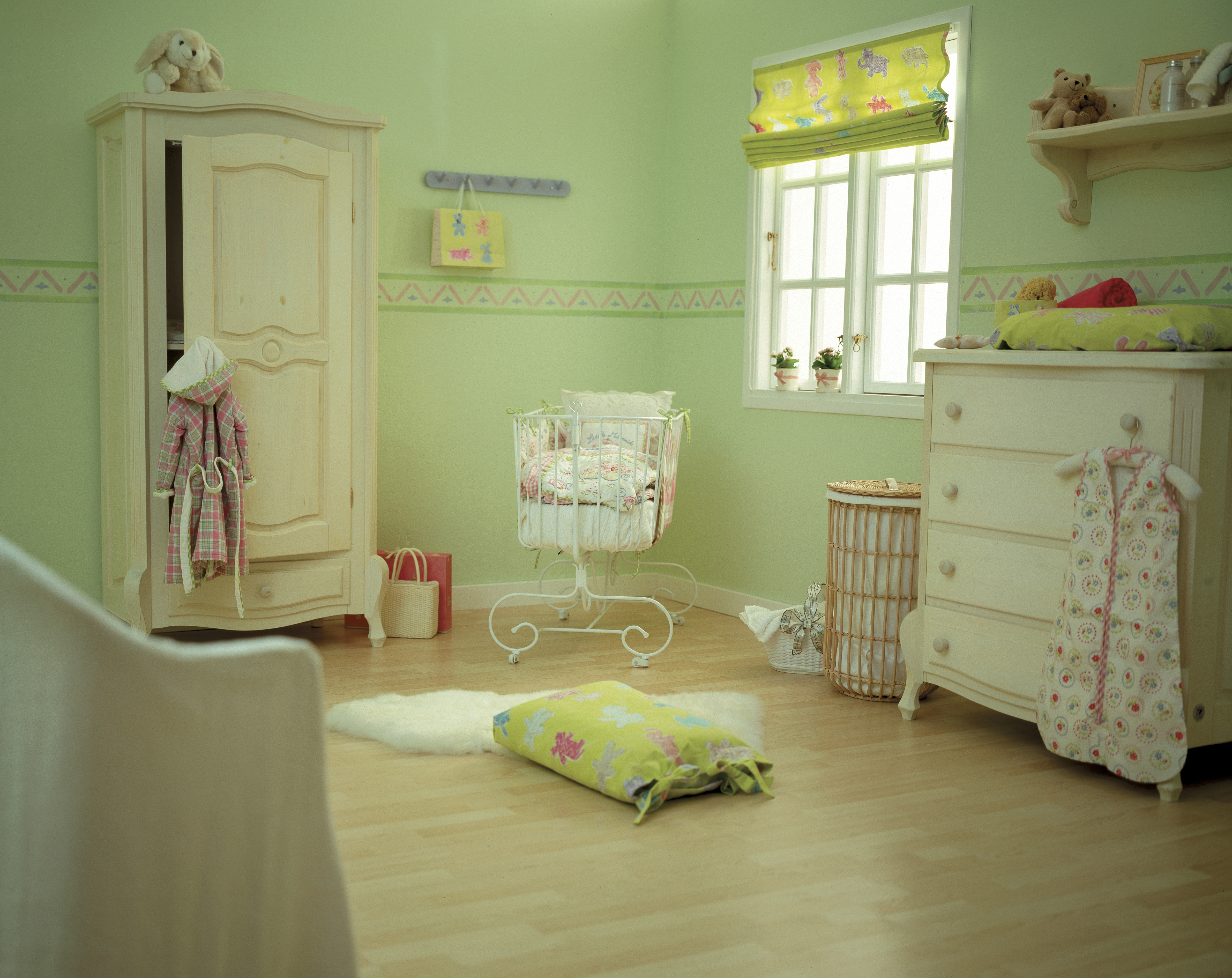 Miljøvennlig og fargerik maling