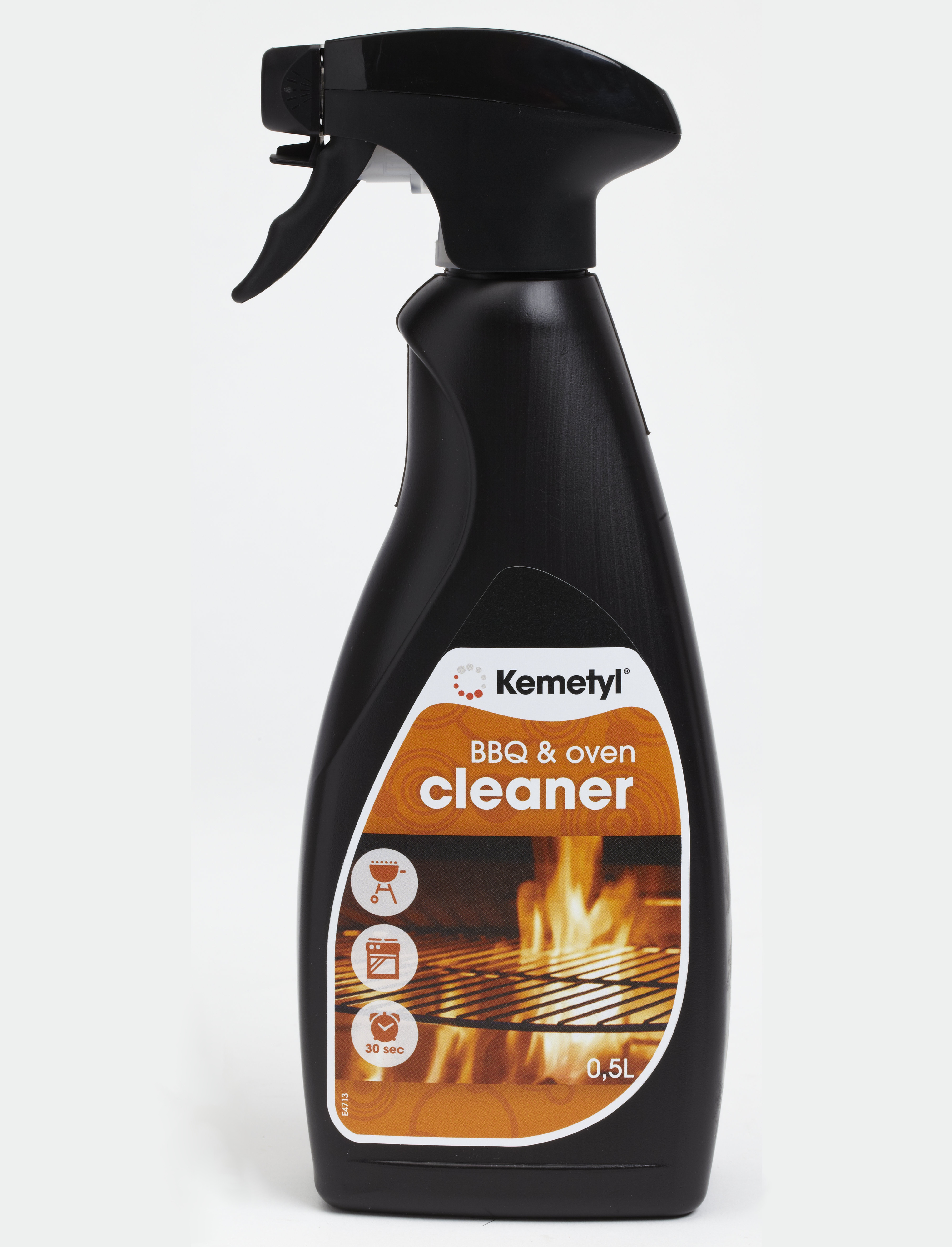 BBQ & Oven Cleaner fra Kemetyl er spesielt utviklet for å fjerne fett og sot fra stekeovnen.