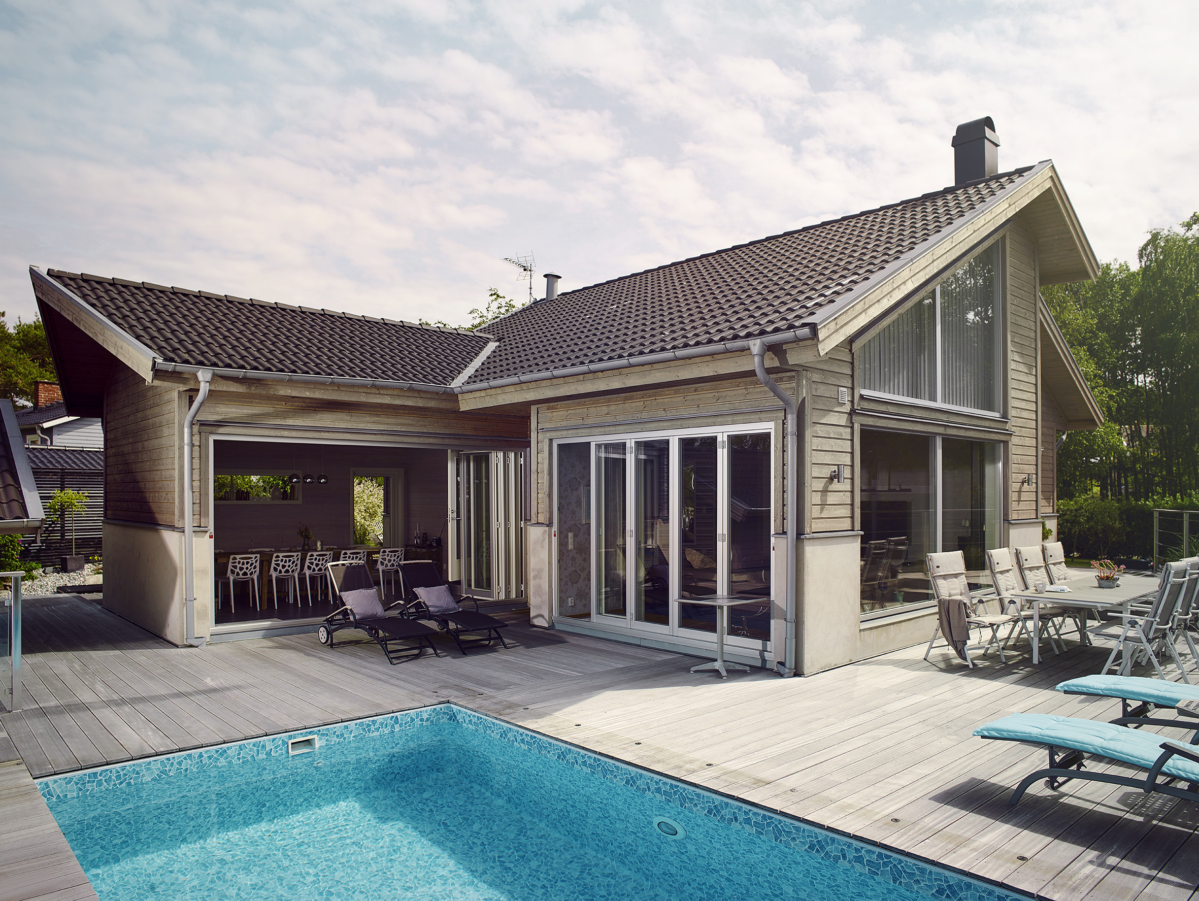 Beisede fasader passer b&aring;de p&aring; boliger og hytter.