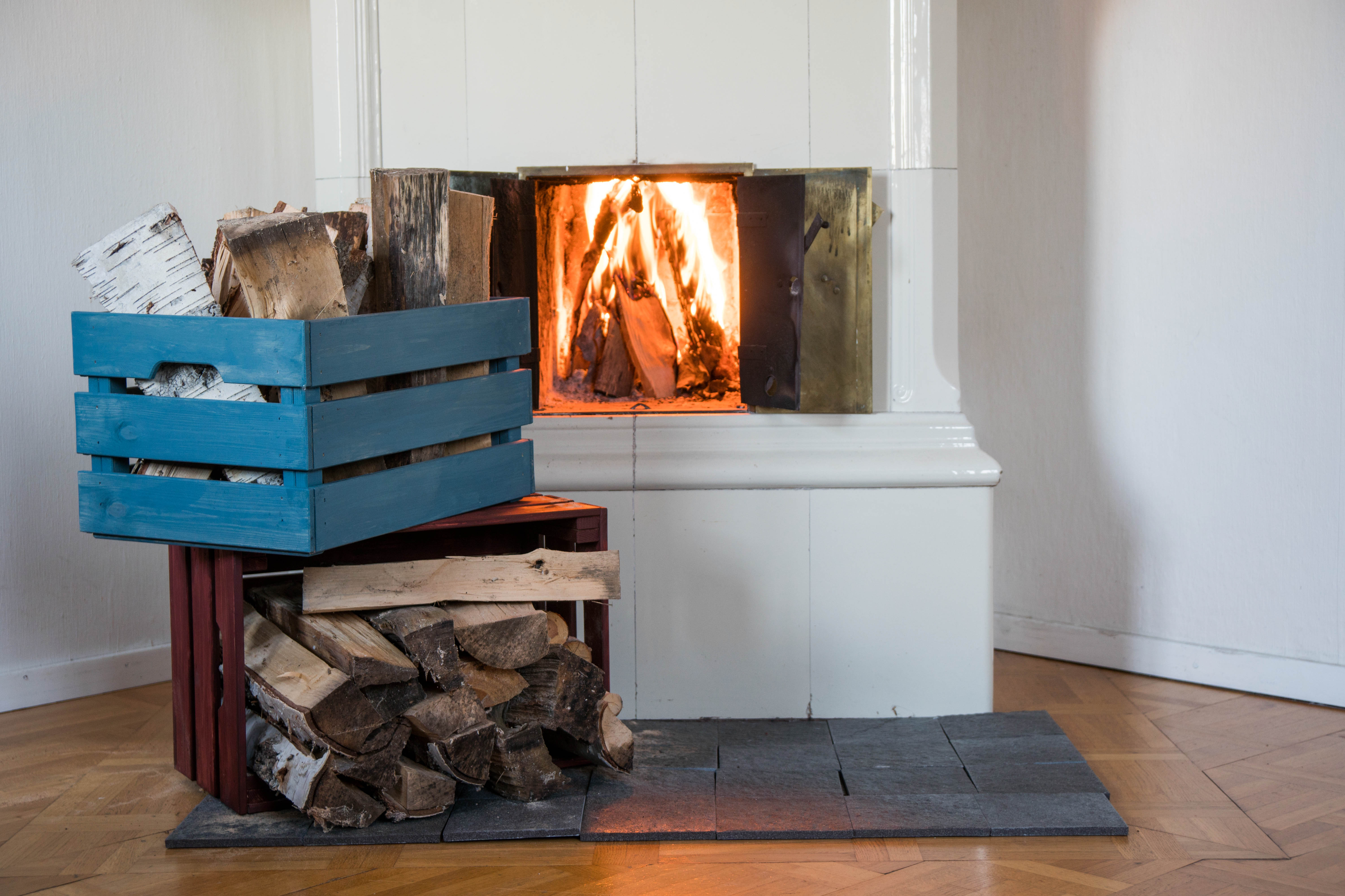 Sett farge på vedkassene