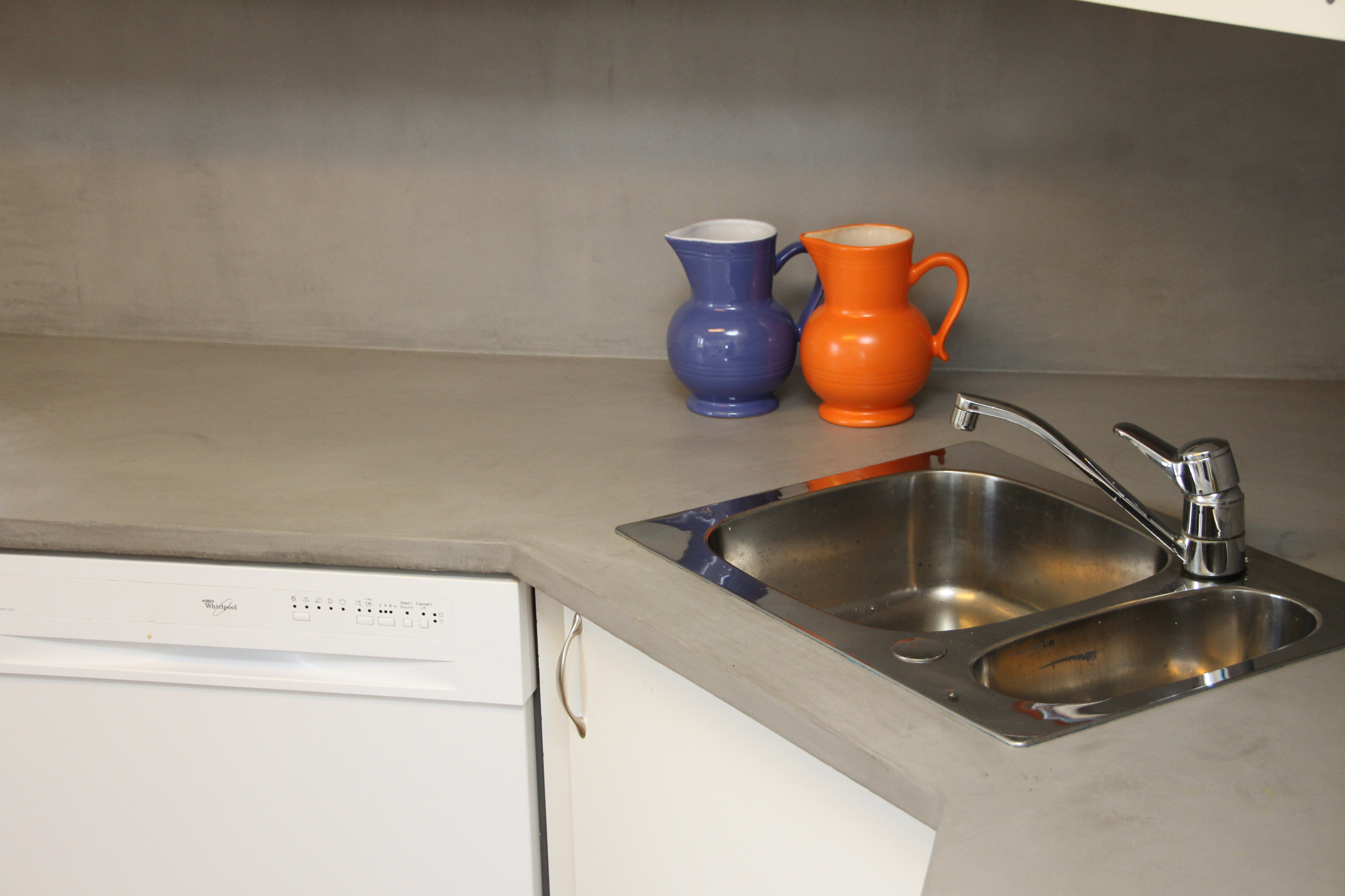 Rå og røffe rom – Hugget i stein