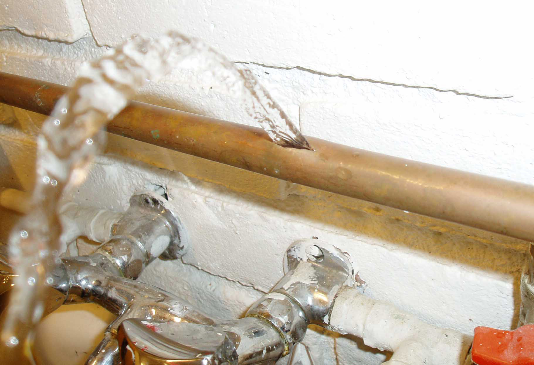 Frost skader flere hus