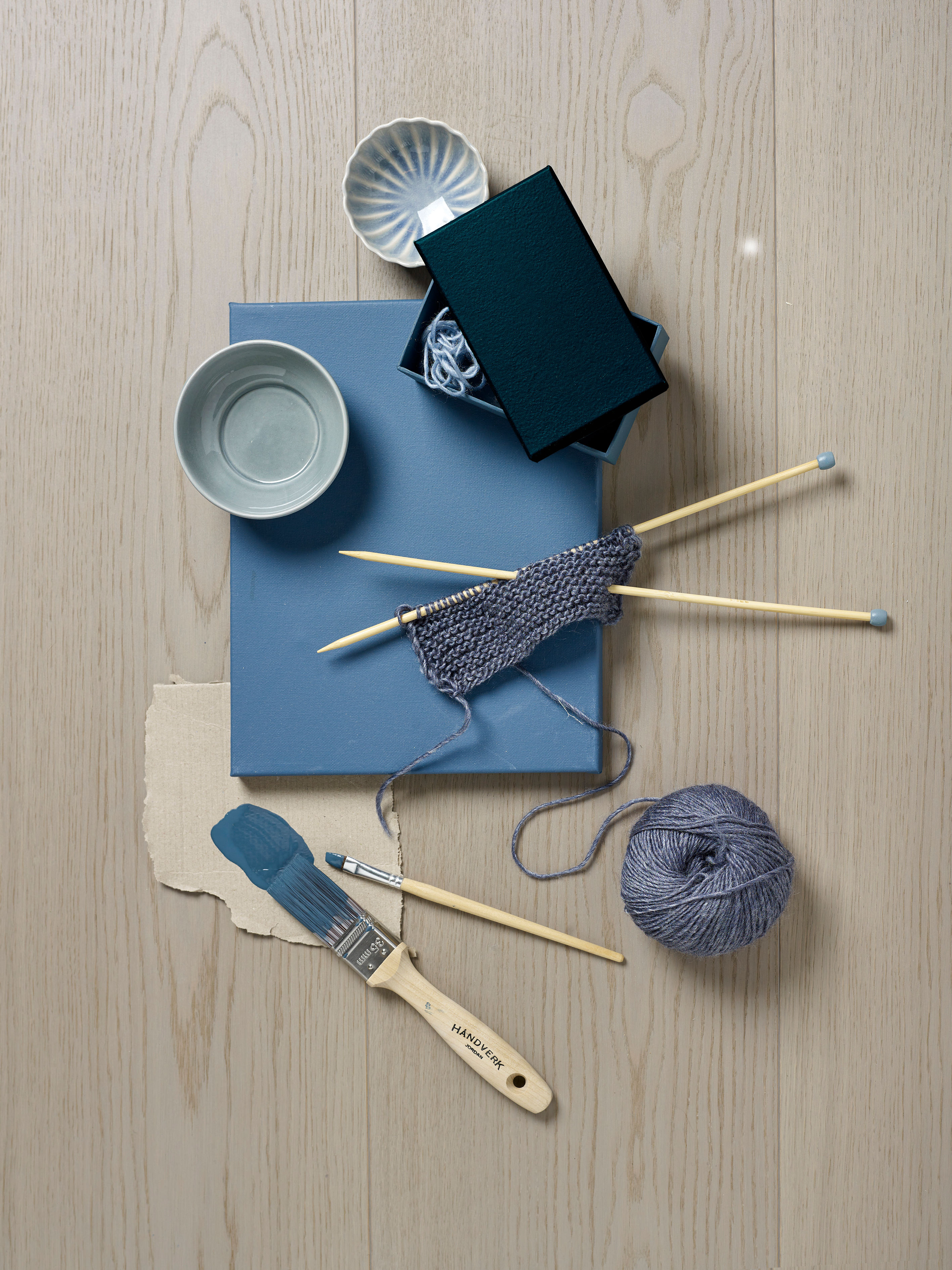 Nye fargekart med inspirasjon til gule og blå rom