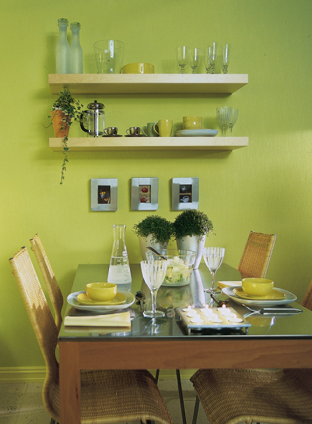 Behandle bord i bøk