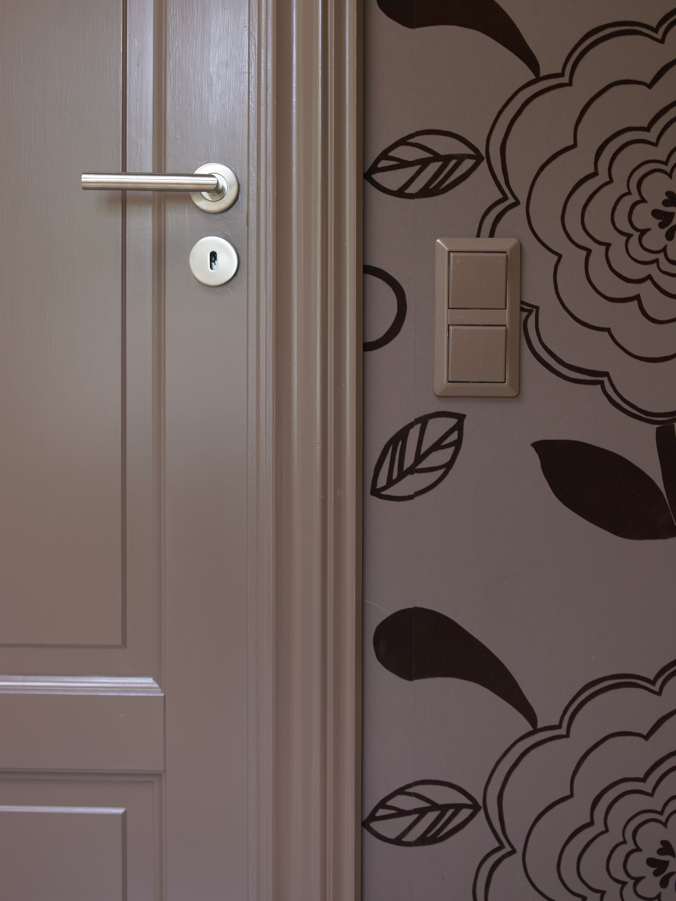 FARGEVALG: Ta gjerne opp fargene i tapetet ditt, for &aring; skape et helhetlig og rolig interi&oslash;r. (Foto: Frode Larsen/ifi.no)