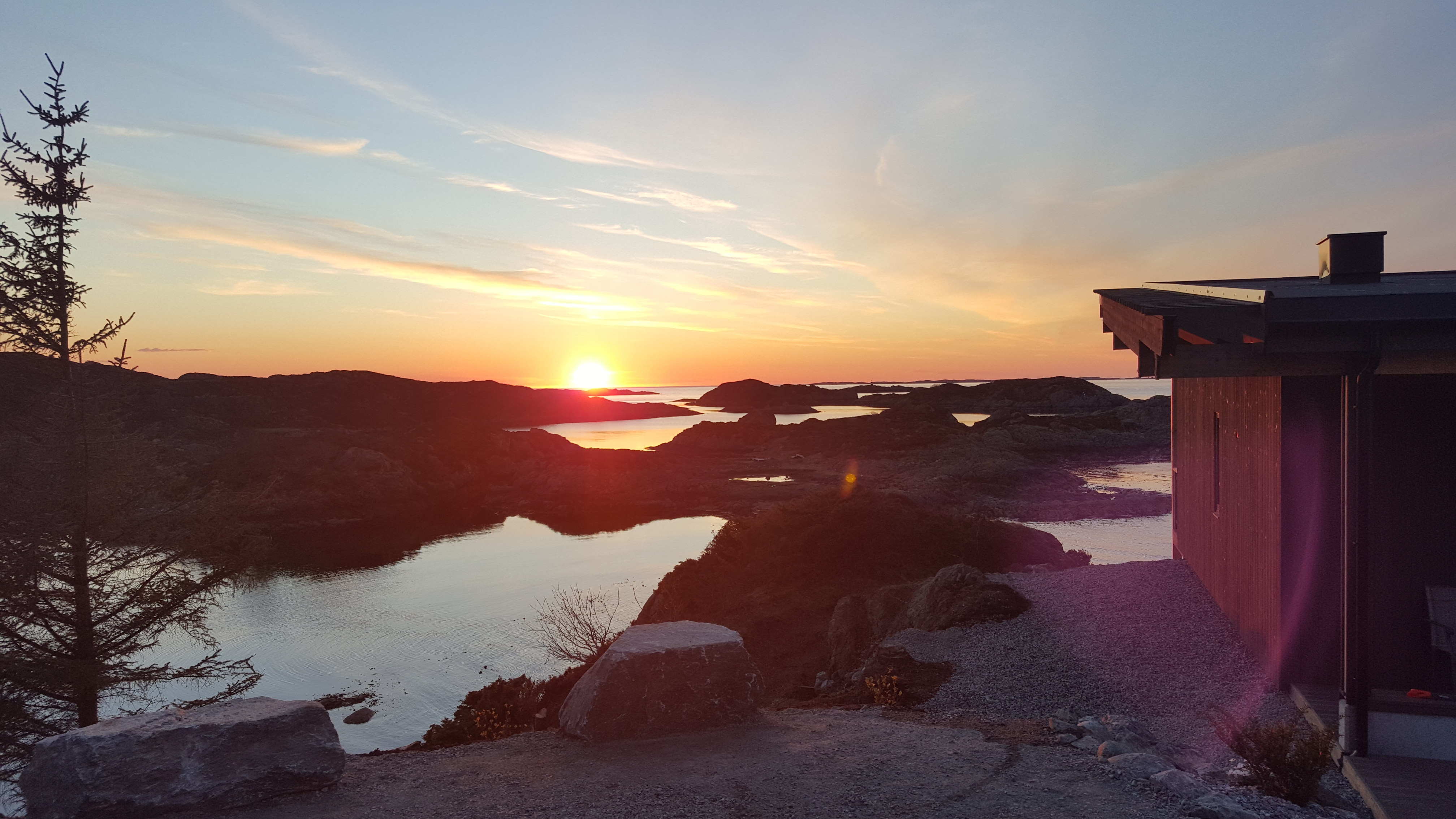 UTSIKT: Omgivelsene er upåklagelig, og er en av grunnene til at så mange velger å oppholde seg på Værlandet Havhotell.