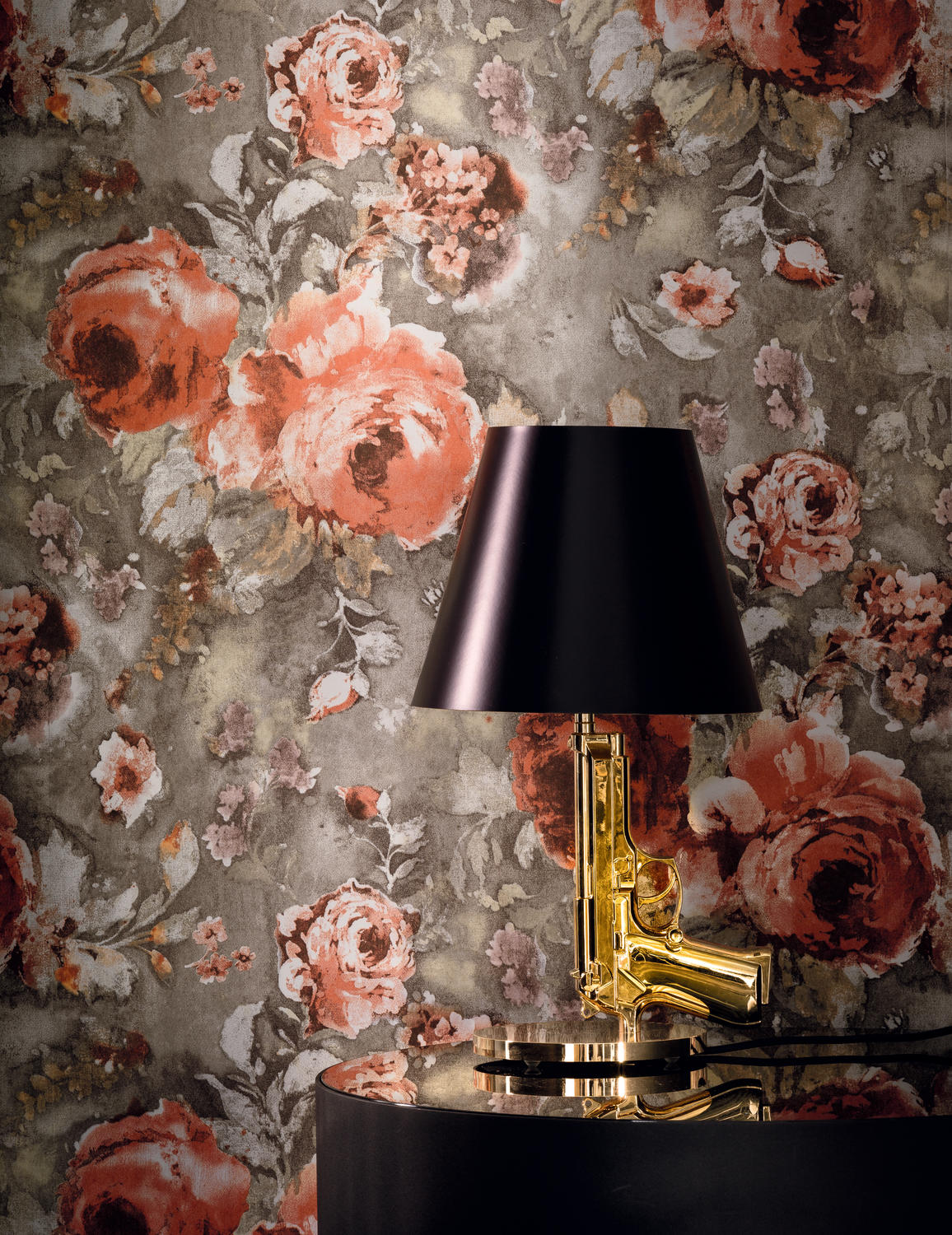 Blomstermotiv med håndlaget touch