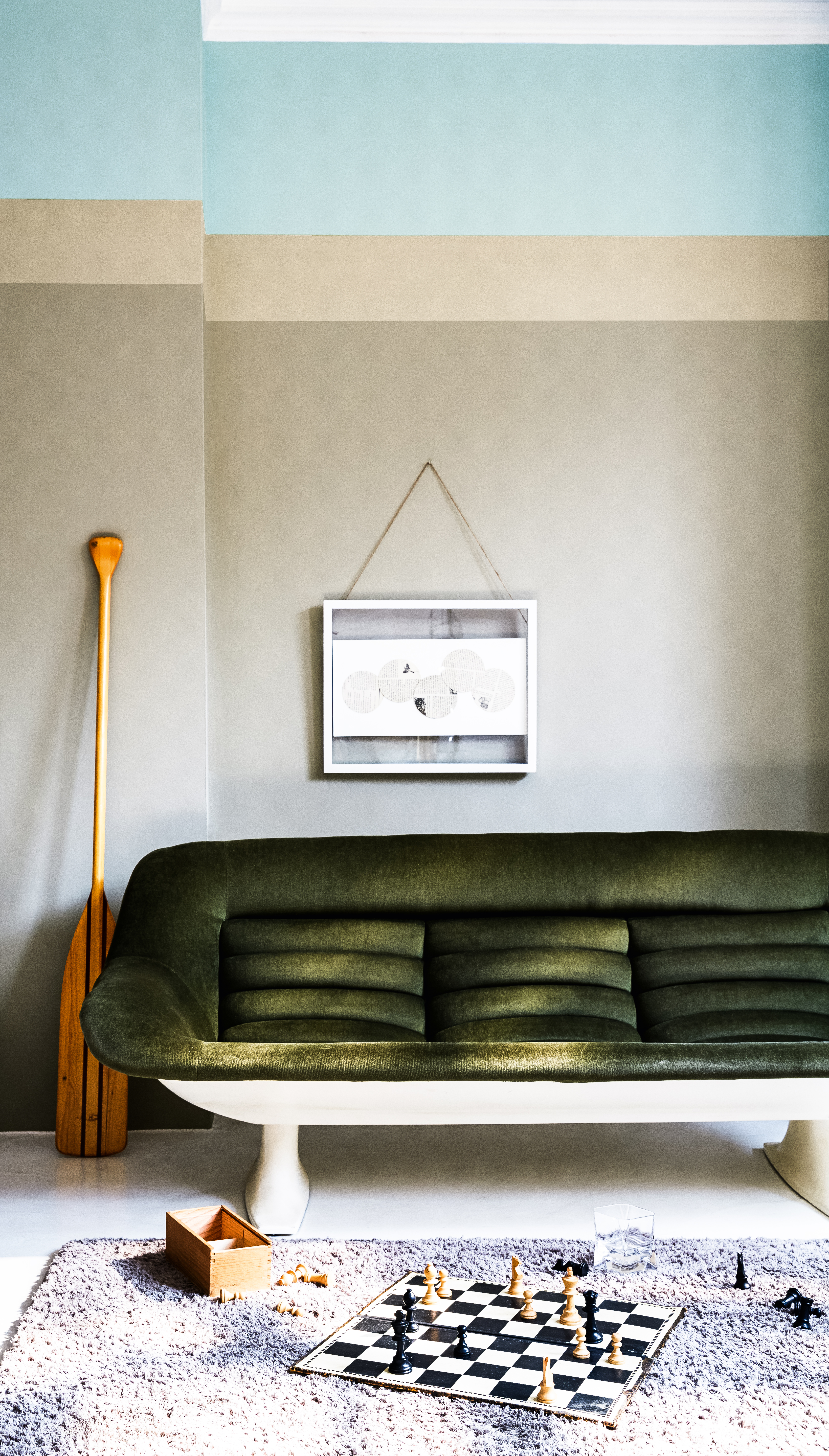 HØYT: Plasser skillet mellom fargene høyt opp på veggen! (Foto: Nordsjö)