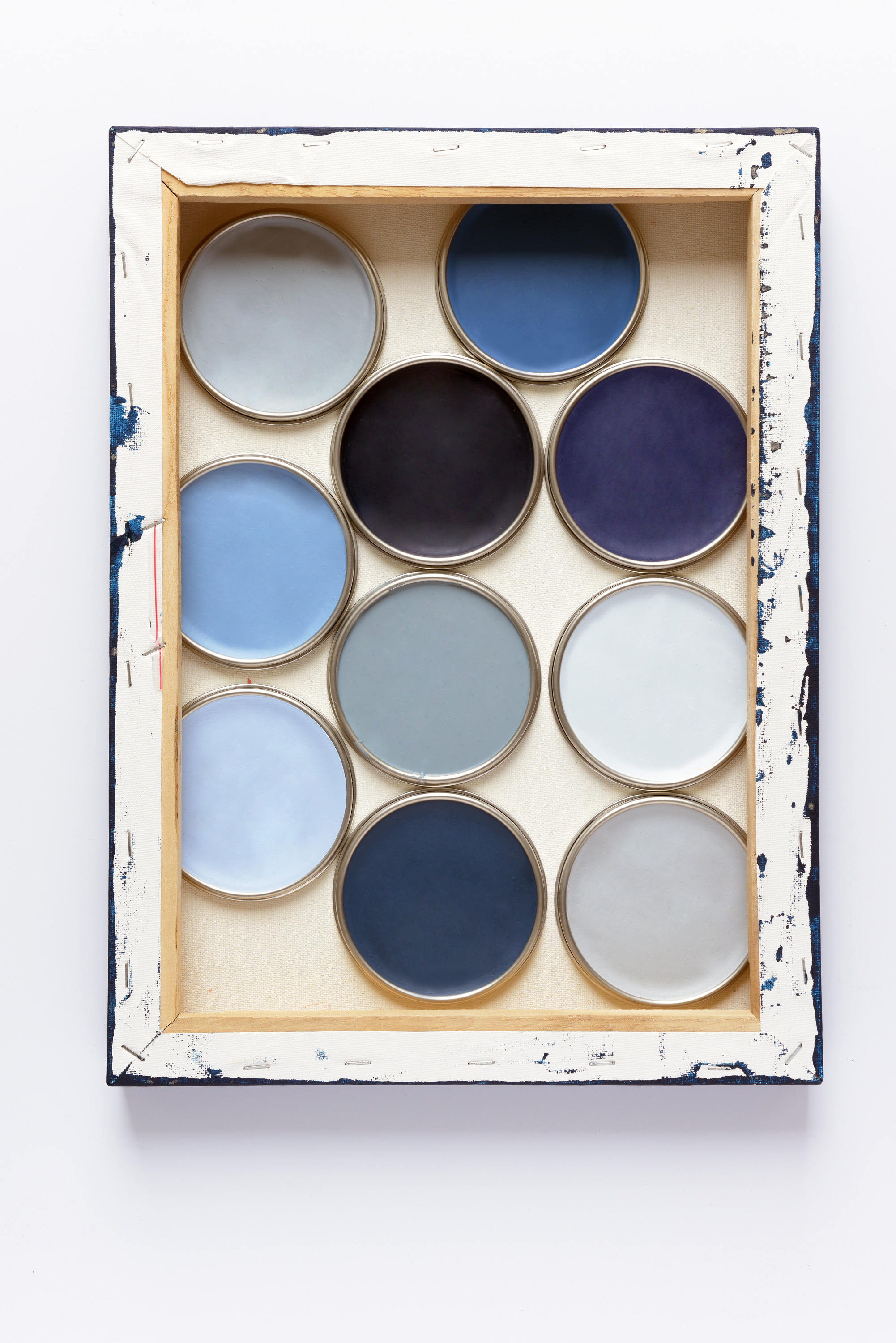 GODT VALG: Stine Norli i Nordsjö Idé og Design er fornøyd med valget av årets farge. (Foto: Nordsjö)