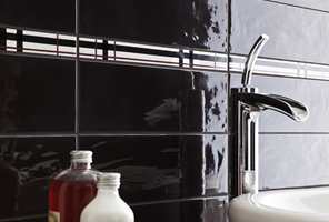 BAKTERIESAMLER: Vasken, og særlig kranen, er skitt- og bakteriesamlere. Hold dem rene.