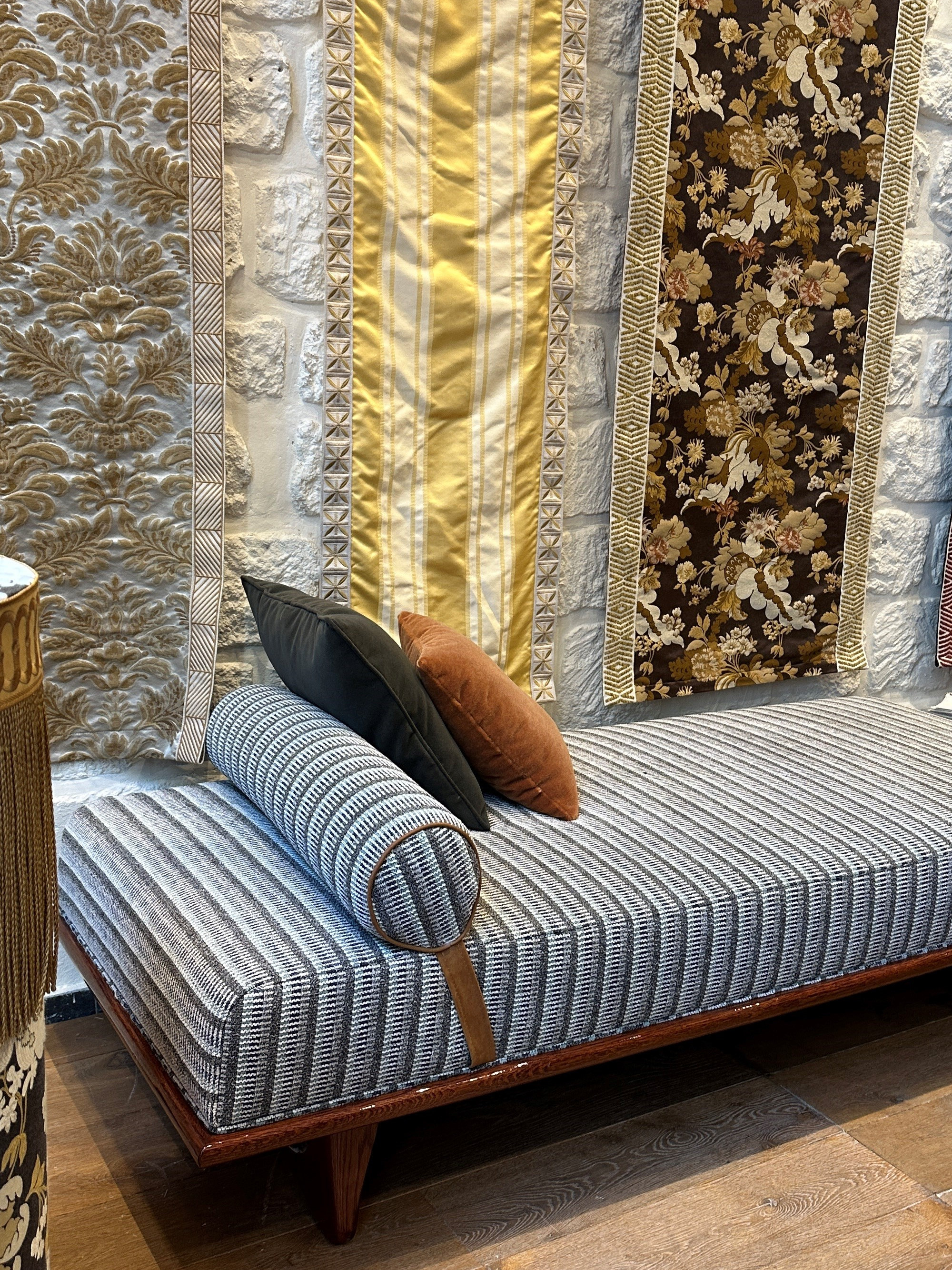 blanke stoffer sjeselong