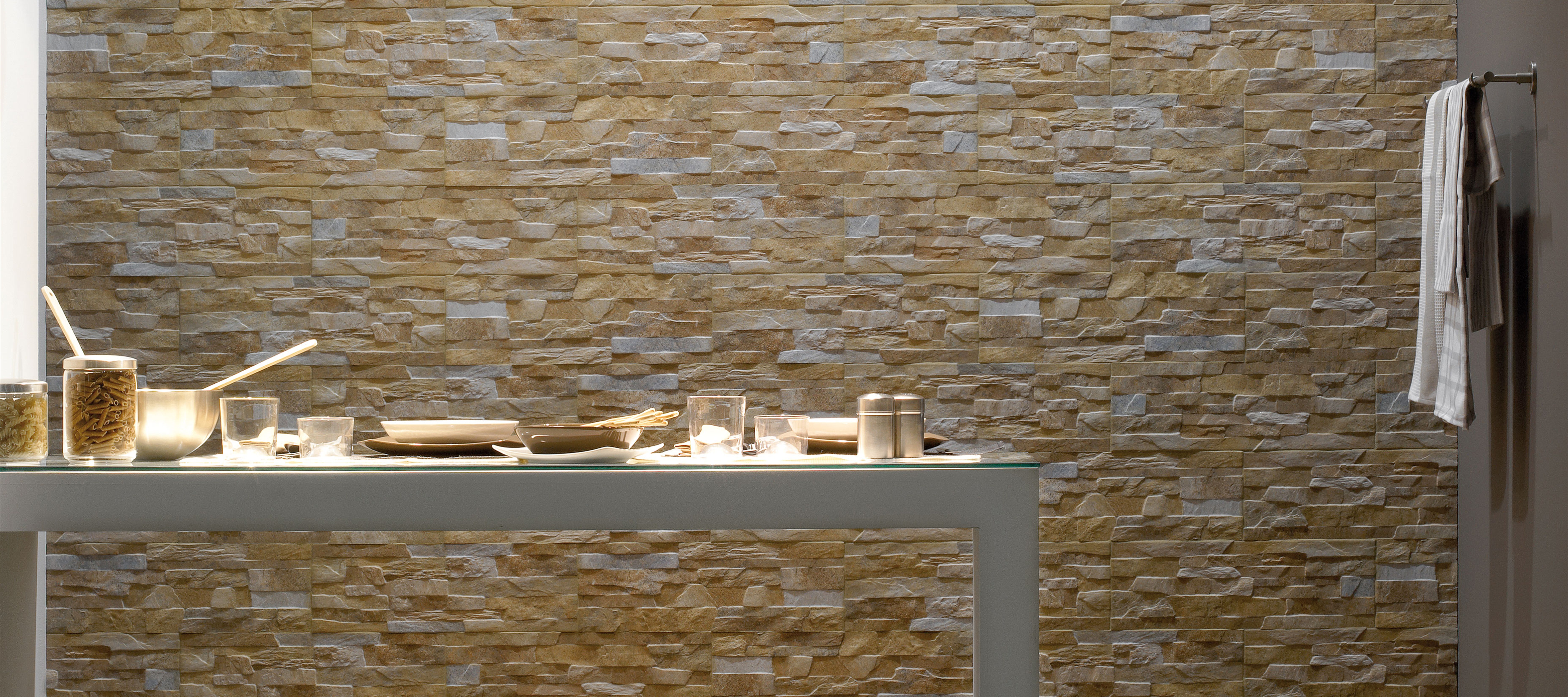 Industrielt eller landlig med dekorstein 