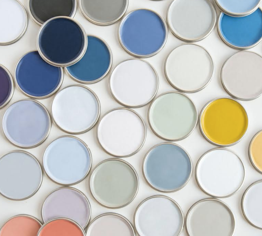 Årets farge presenteres sammen med en egen fargepalett som består av et spekter ulike blåfarger og matchende kulører. 