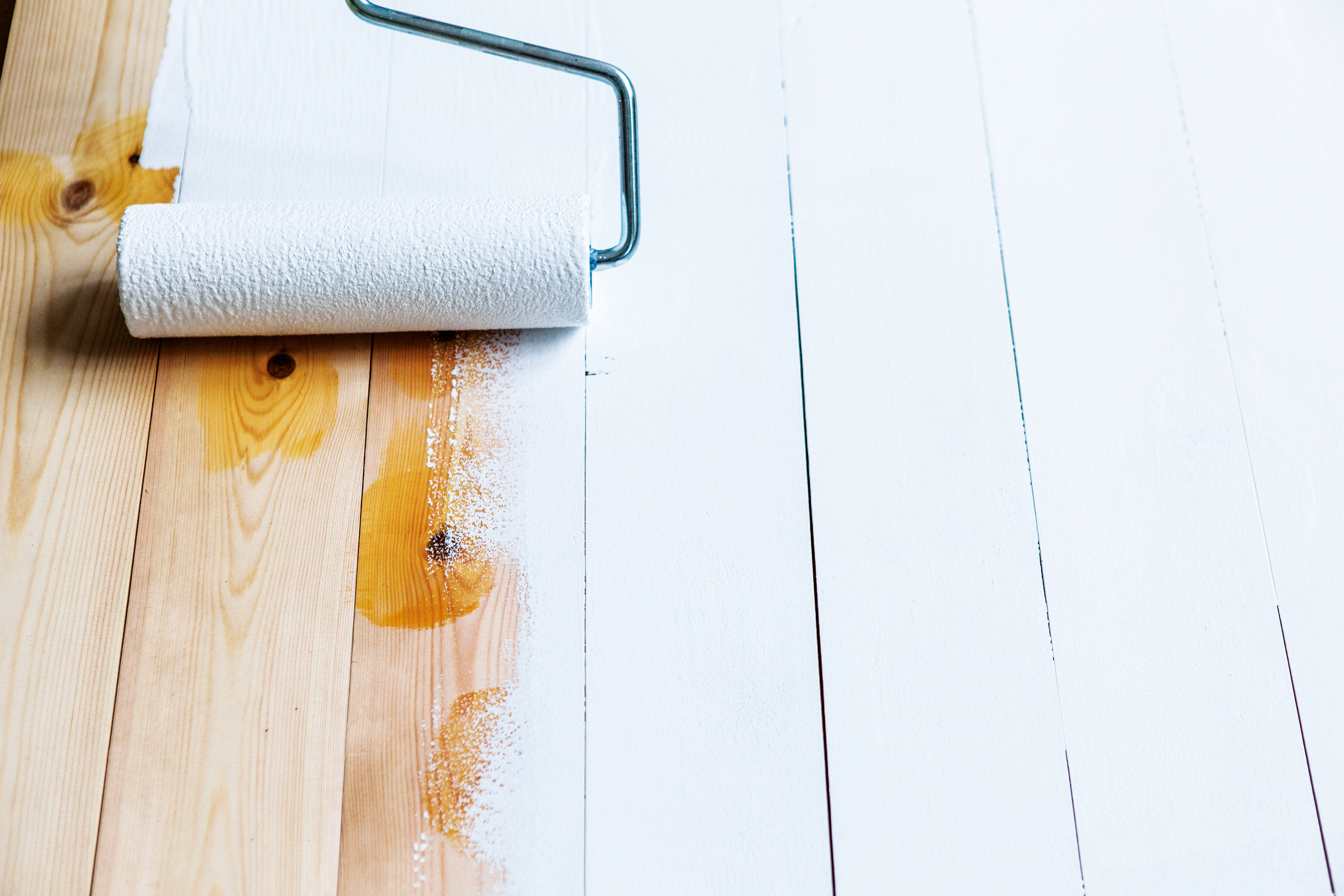 Hvorfor gulner tre og kvister?