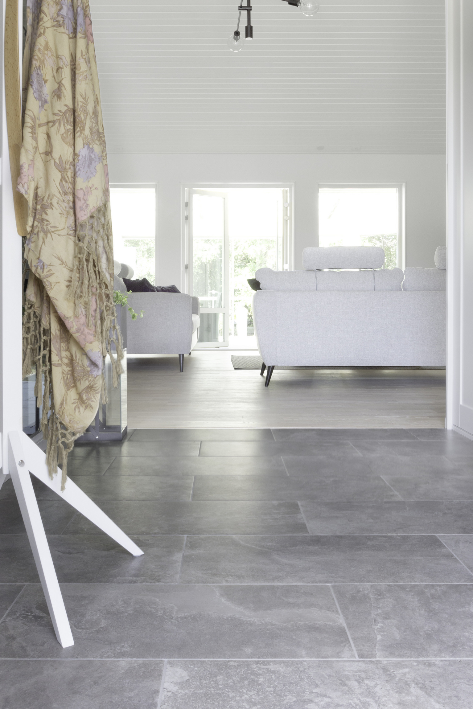 Steinfliser i gangen