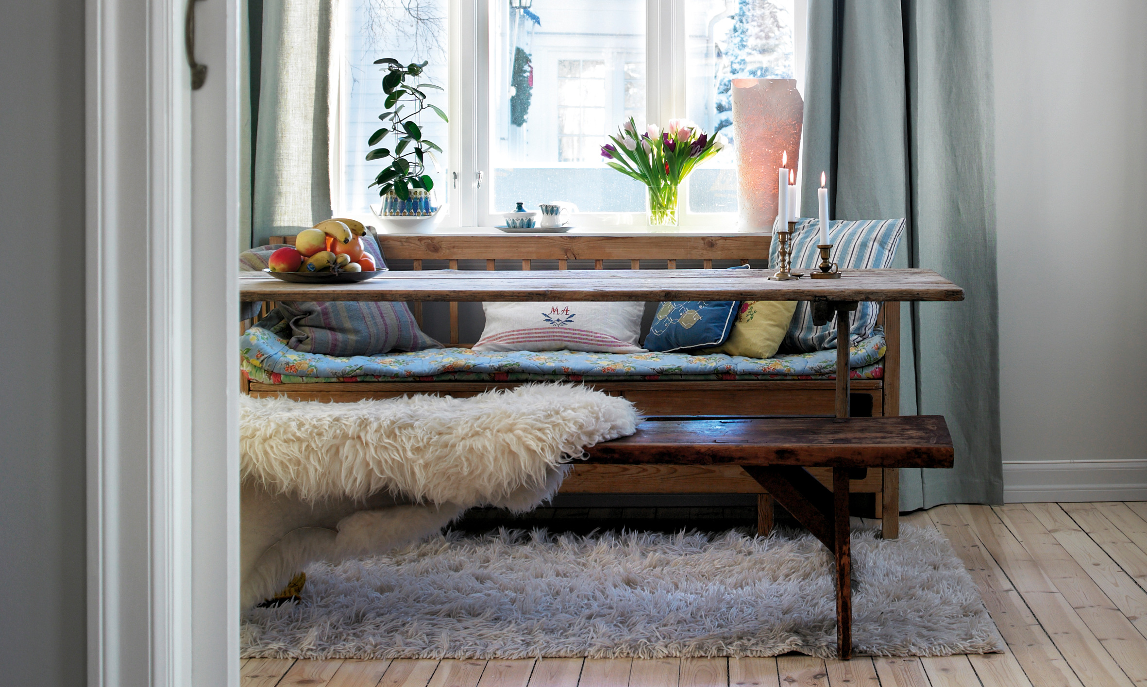 LANG LUV: Ullteppet gir en varm og god opplevelse når man sitter lenge.  