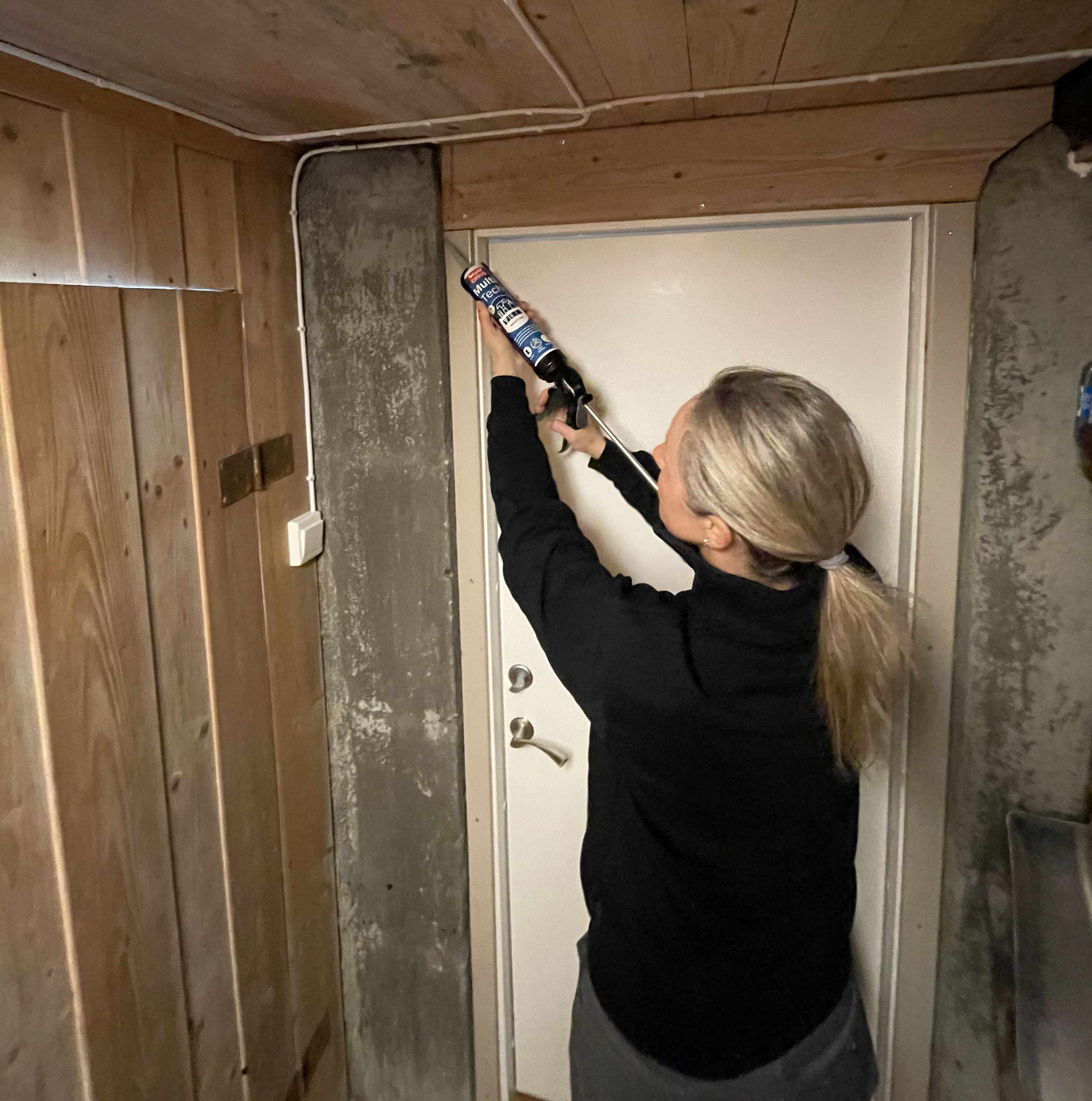 MultiTech fuger ved dørlist