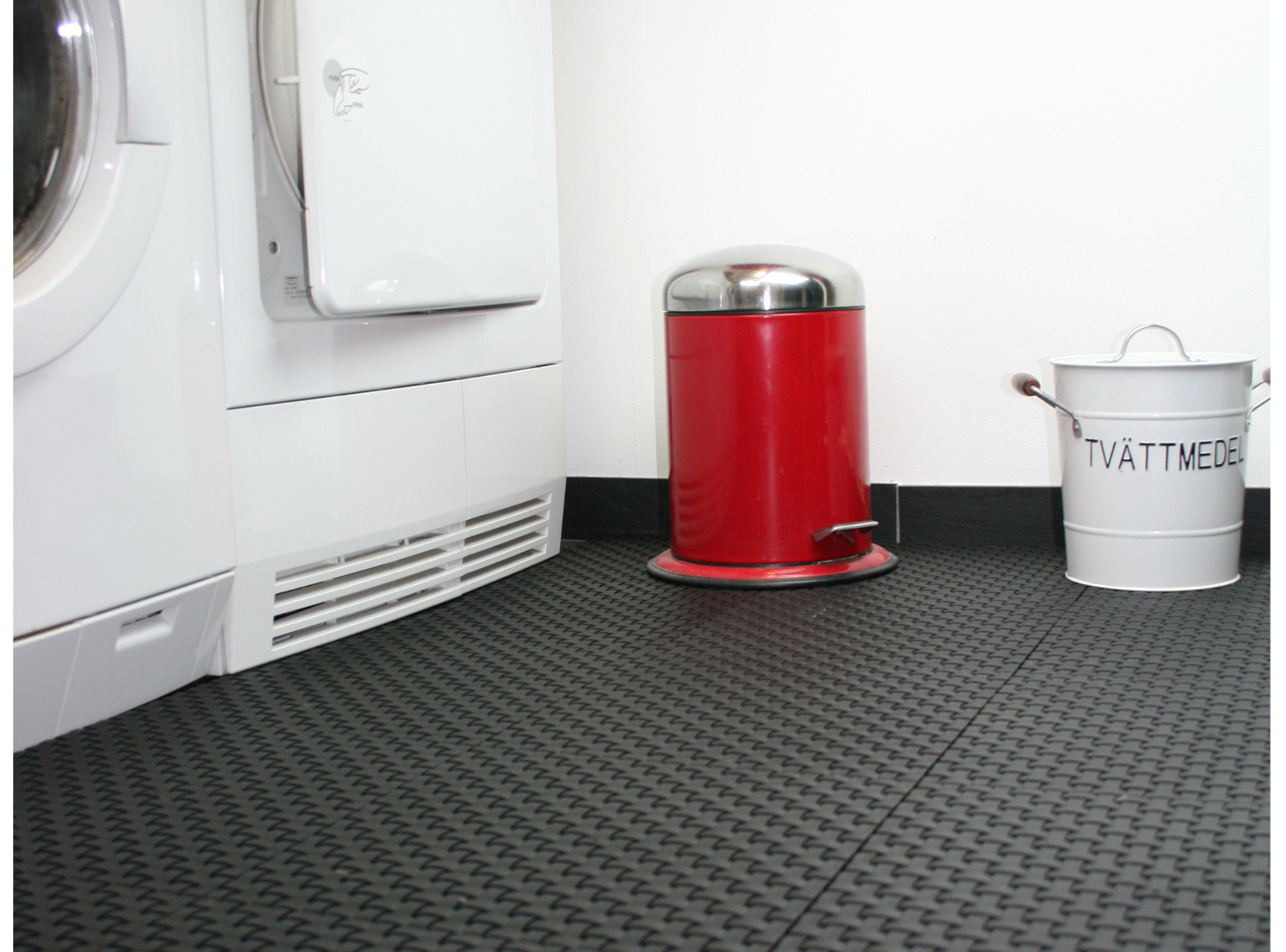 Funksjonelle gulvfliser til ute og inne