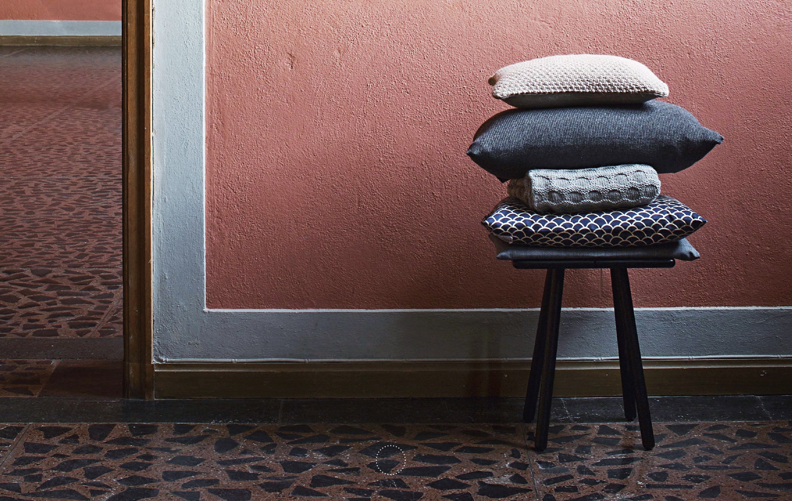 Inn med dusty farger