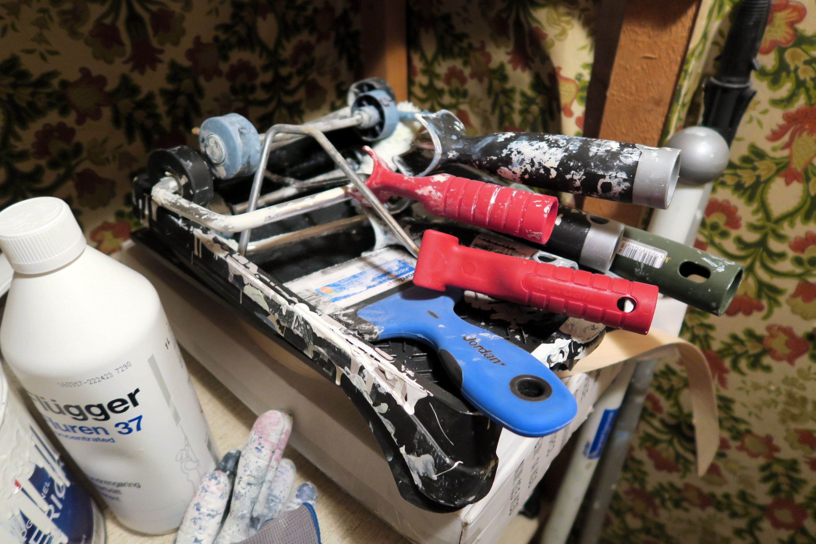 Verktøyet bør også rengjøres godt så det kan brukes flere ganger.