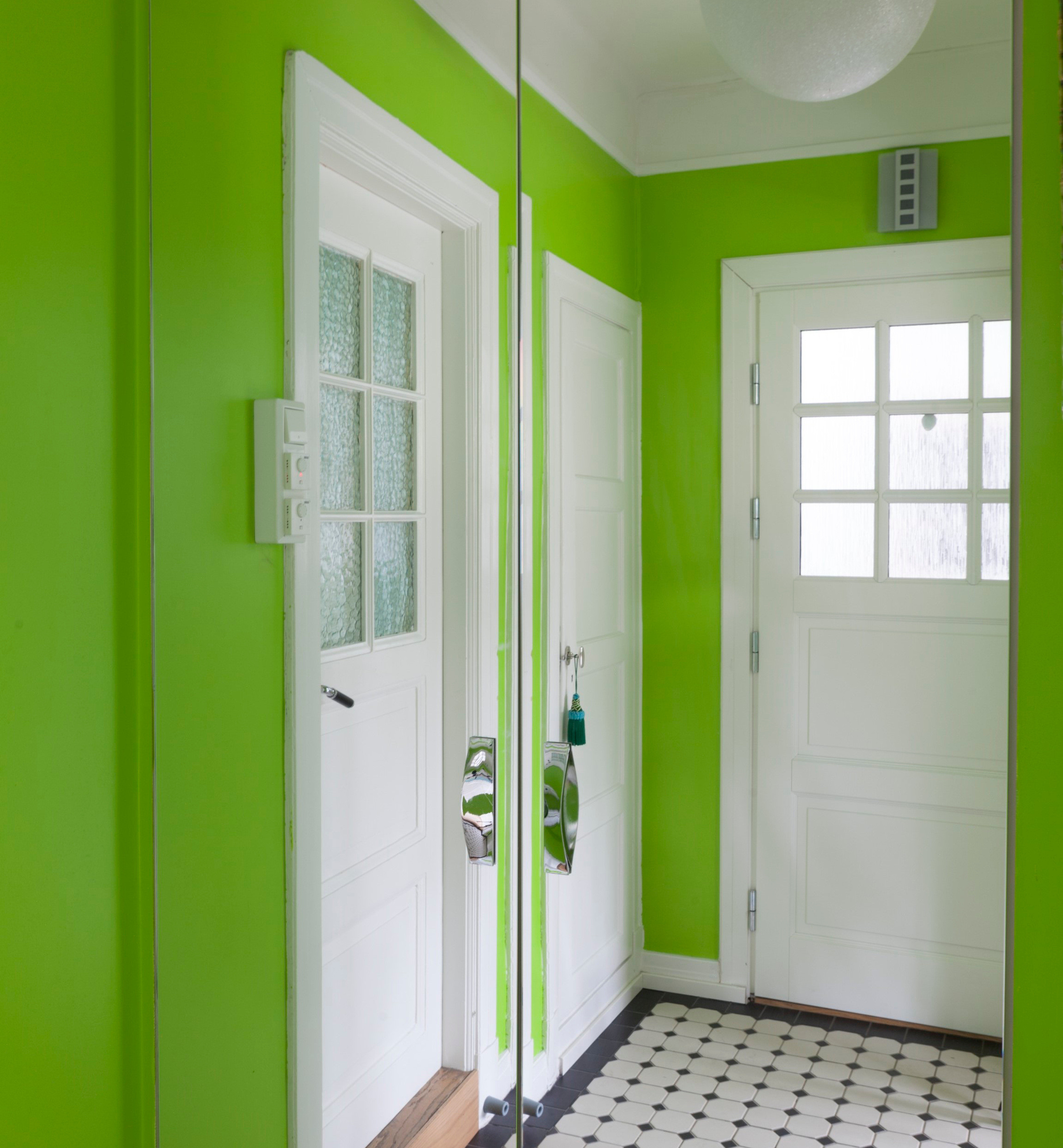 En gang tåler sterke farger! Denne er full av livgivende grønn energi. 