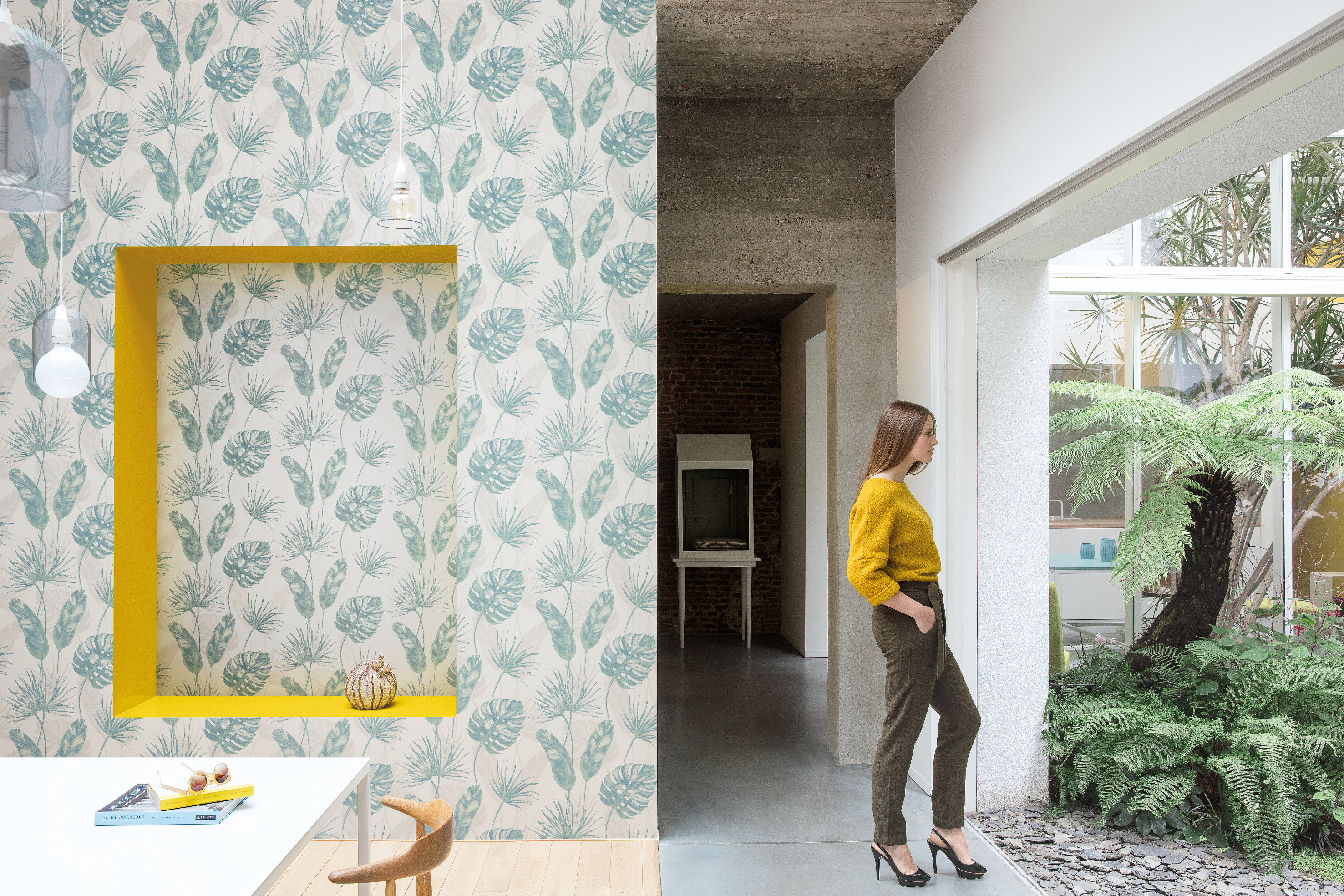 Ofte trengs ikke mer enn en detalj i gult for å løfte rommet til nye høyder. Da er det ingenting i veien for å kjøre på med kulørsterke gultoner.