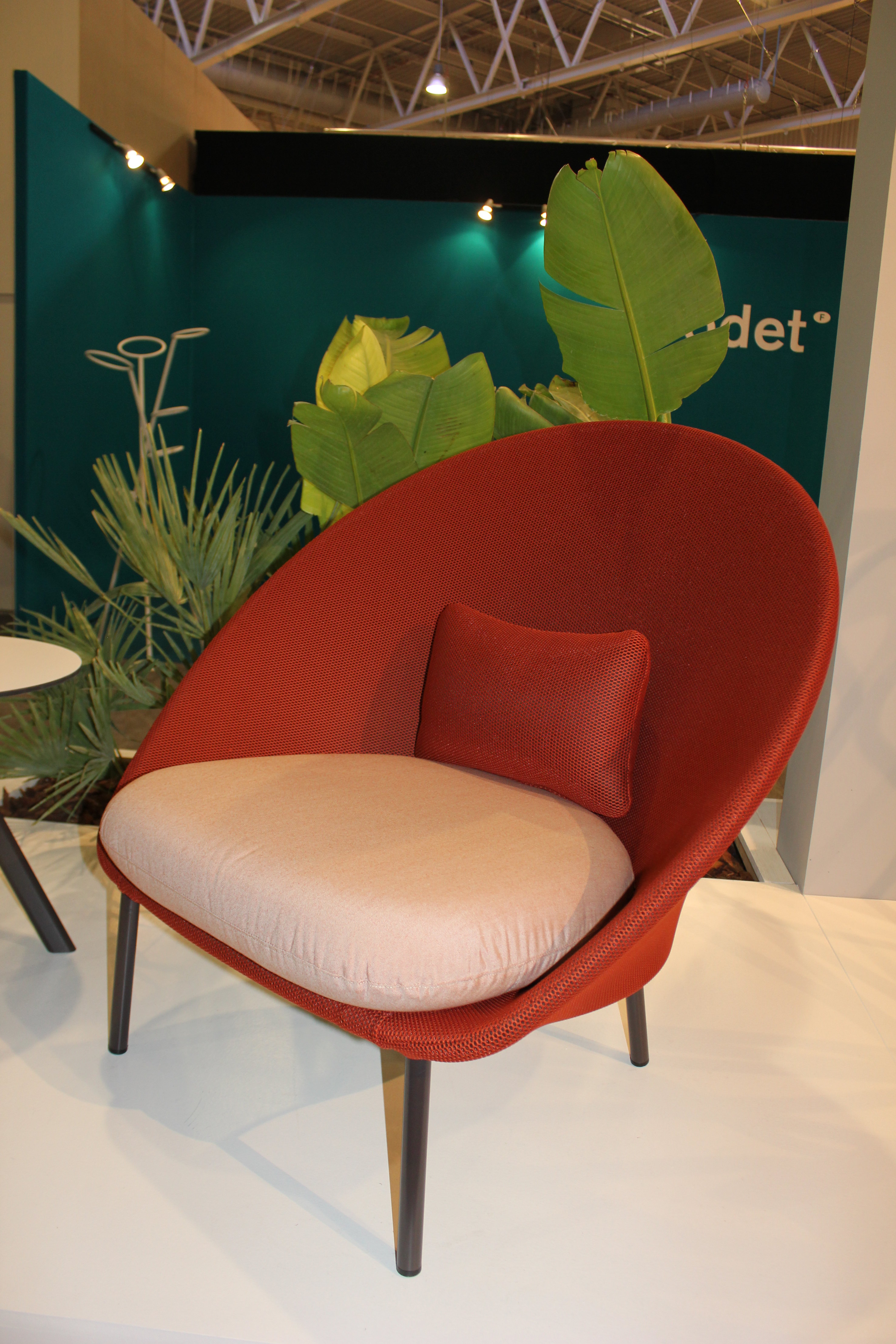 Grønt, rødt og hvitt er ikke bare farger for julen. Helheten skapes ikke bare av fargene, men av nyanser, form, materialer og mengde. 