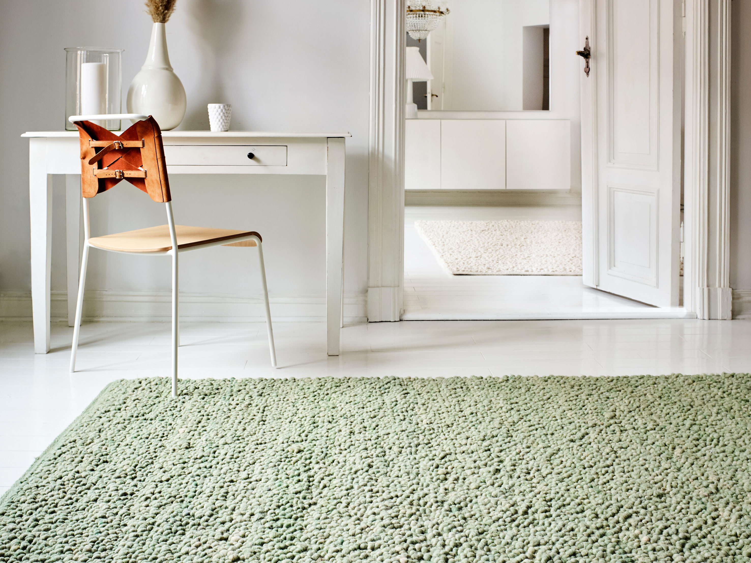 Lysten på mer farge og et personlig uttrykk kan også vekkes med et teppe. 