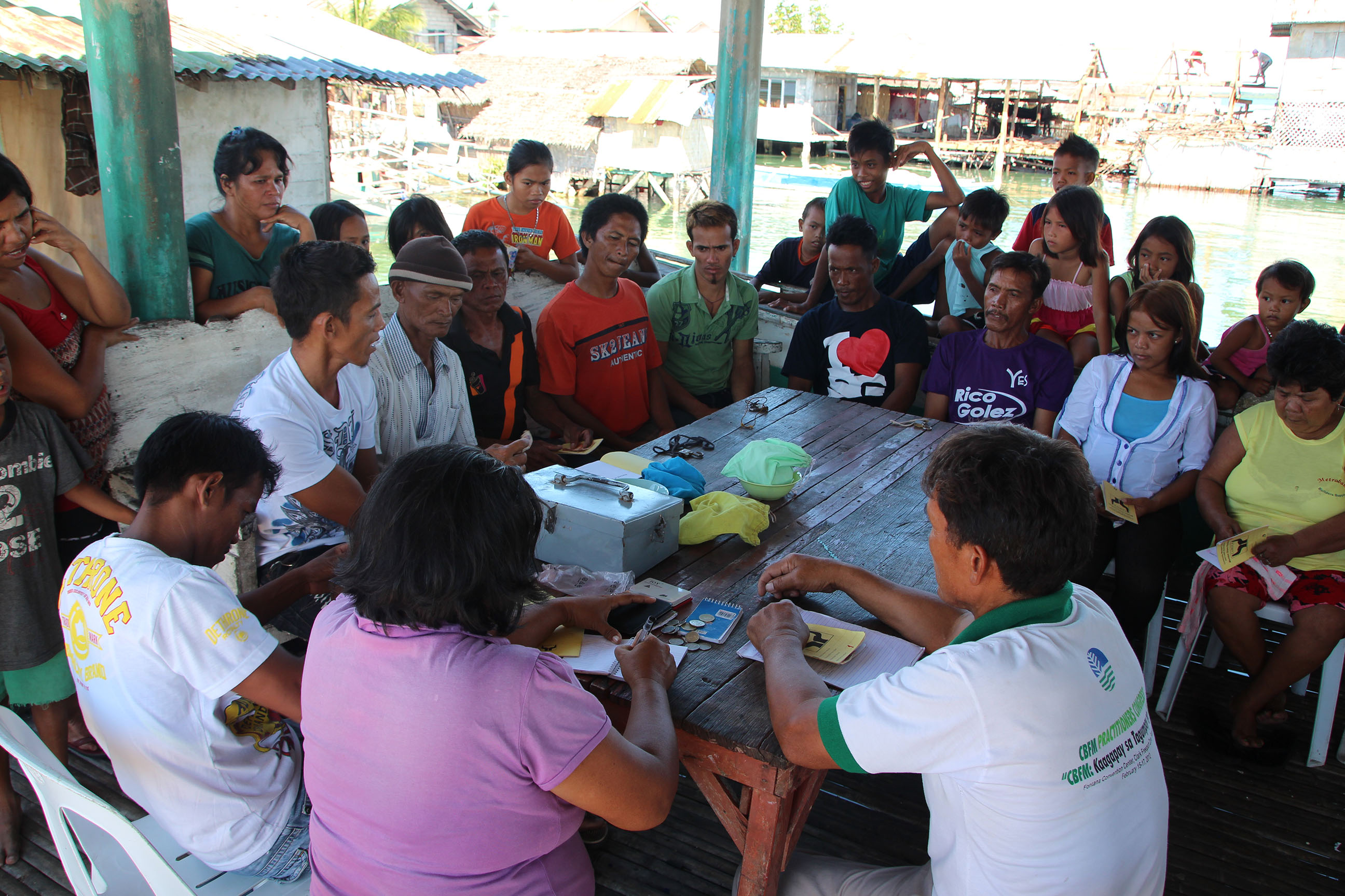 Garn-prosjektene gir penger i lomma til lokalbefolkningen, samtidig som de får en bedre forståelse for betydningen av en bærekraftig utvikling.