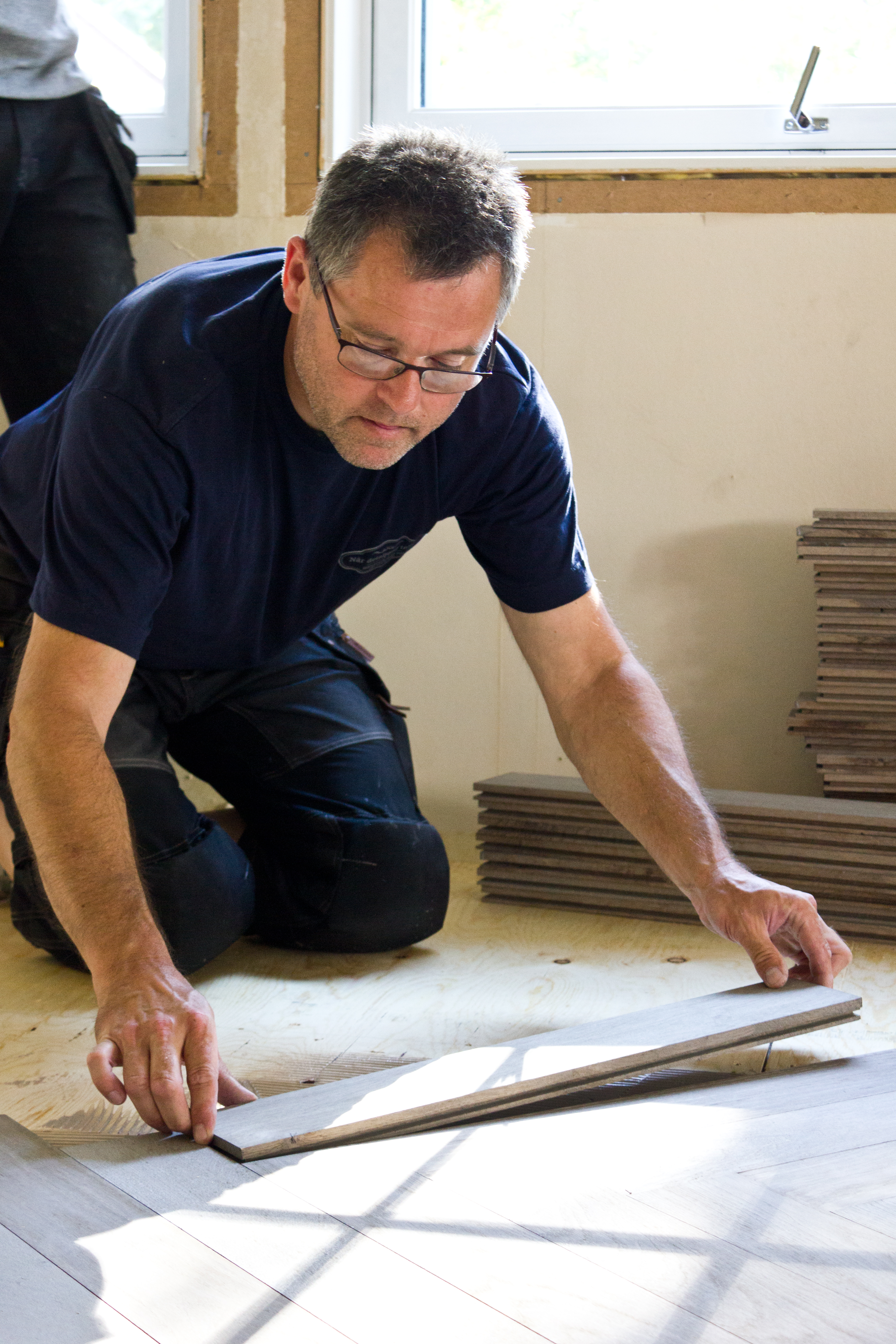 Legge fiskebeinsgulv