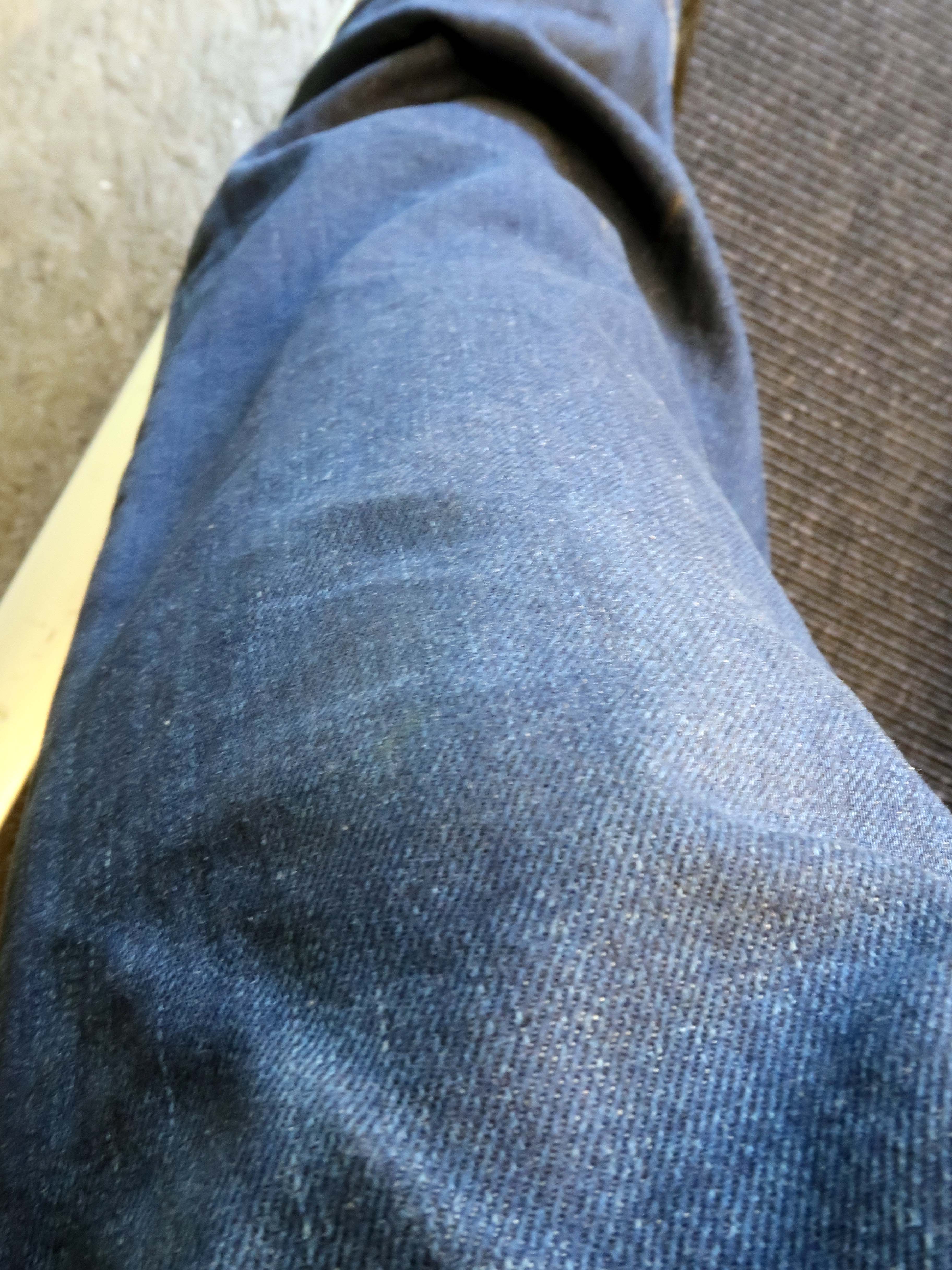 Fjerne malingflekker fra bukse