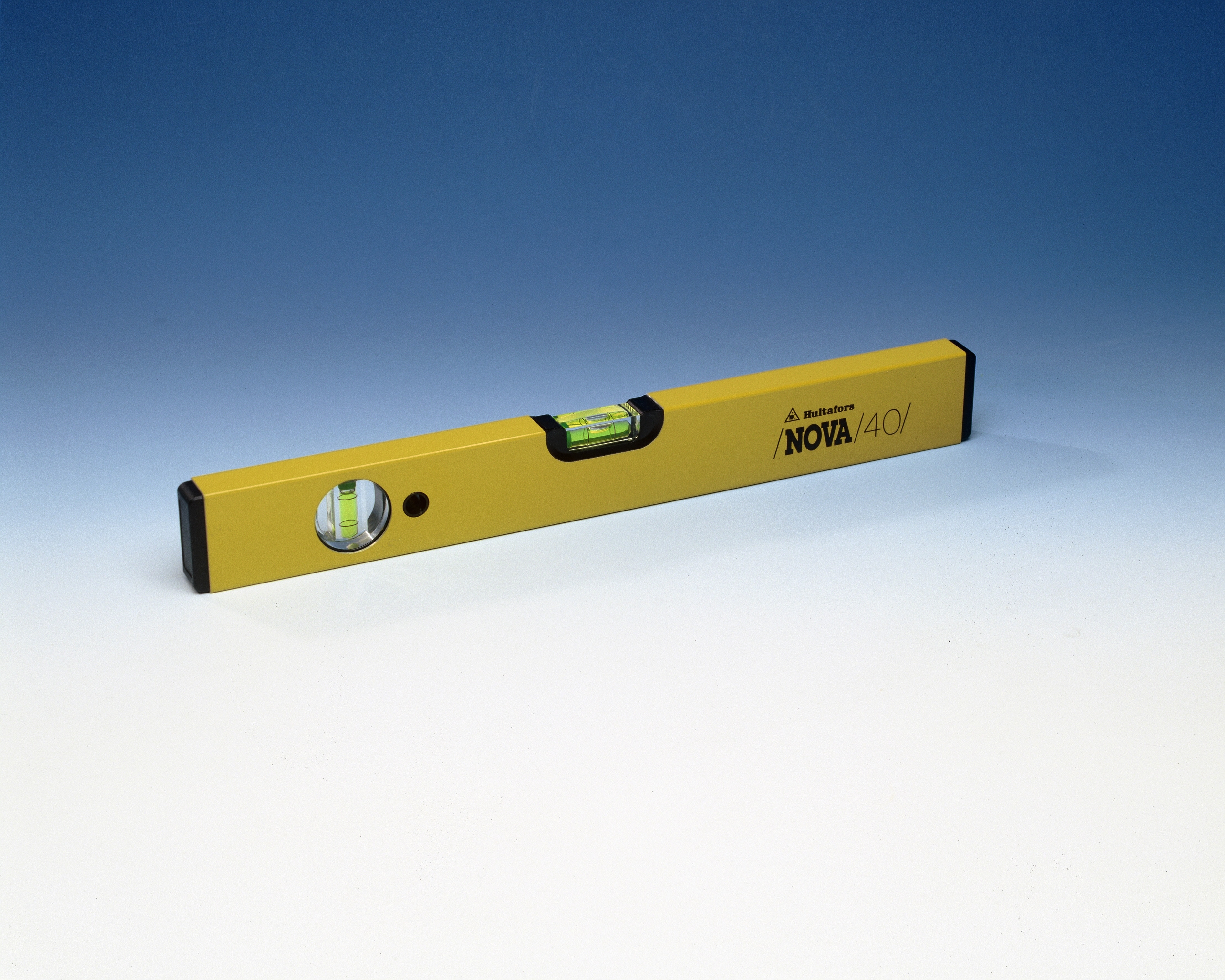 Verktøy til flisleggingsjobben