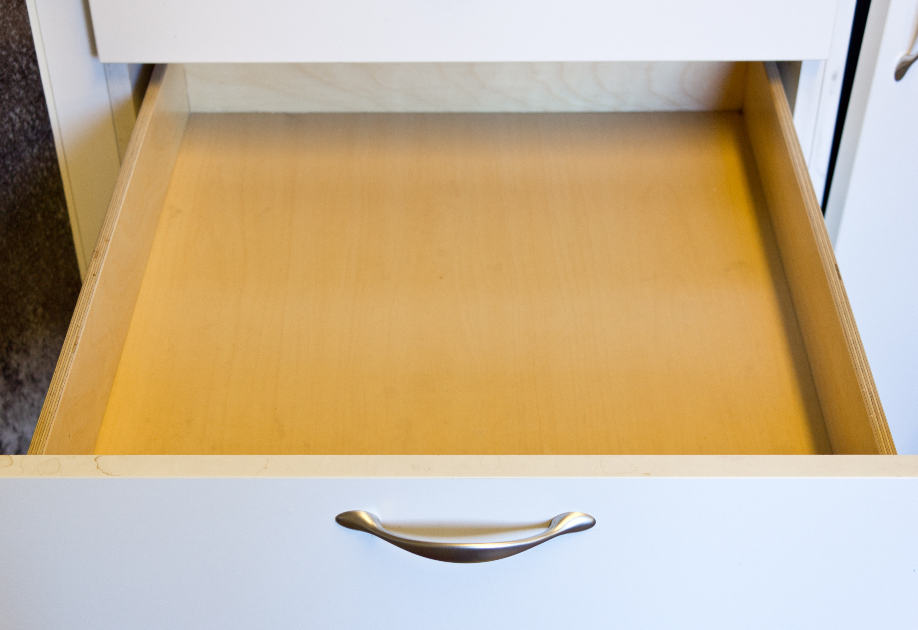 MULIGHETER: Denne tomme skuffen blir ny om få strakser.