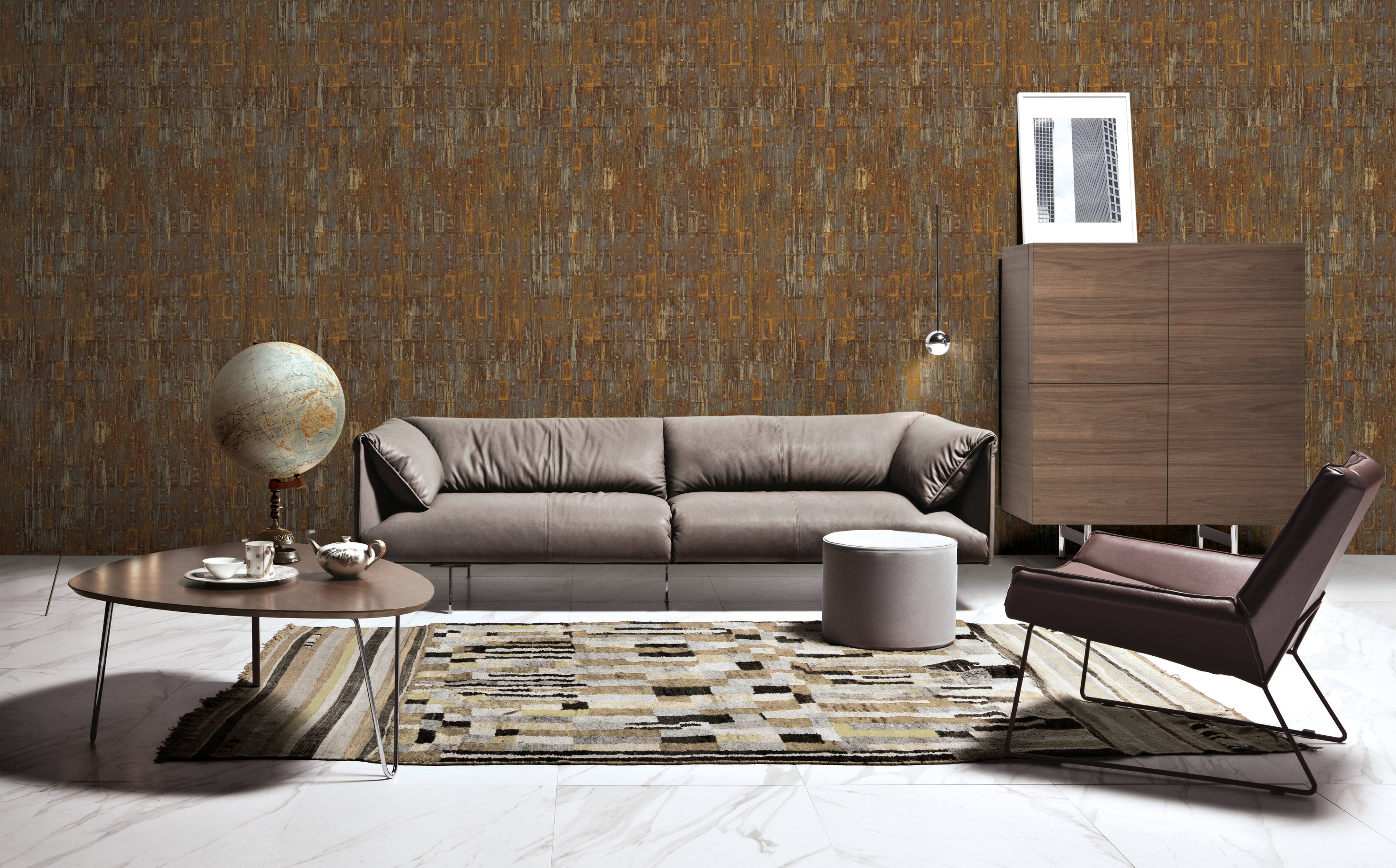 Teppe og tapet på fondvegg