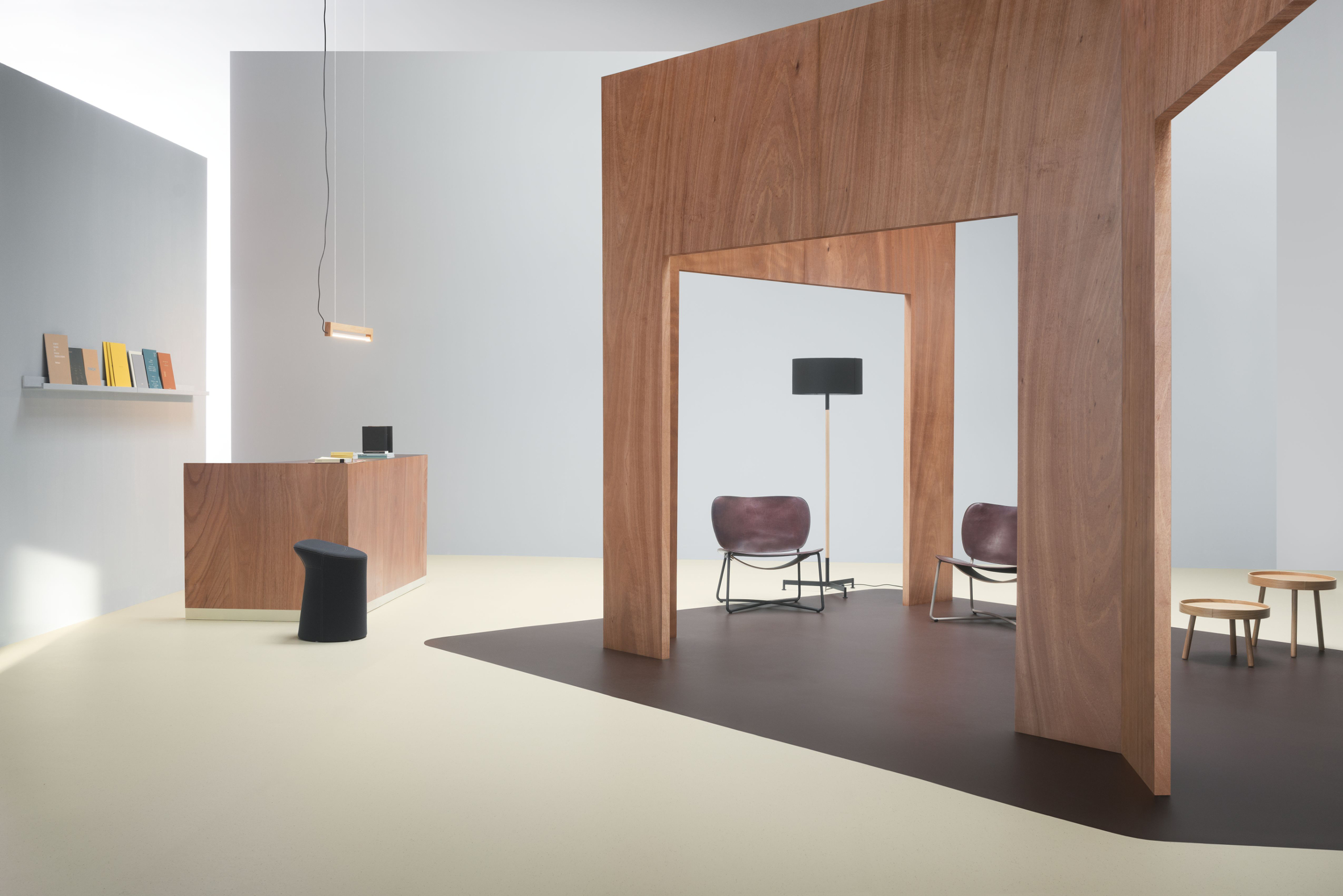  SÆREGENT Marmoleum Cocoa har malte kakaobønneskall som en av sine ingredienser. 