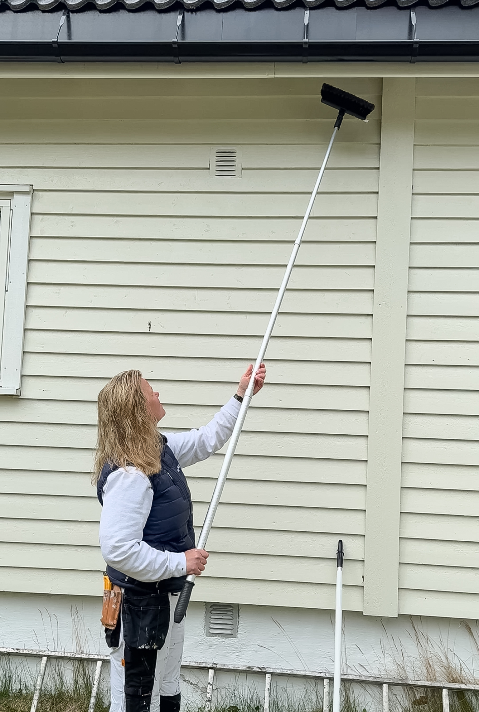 Åsa Schaanning med forlengerskaft til vask