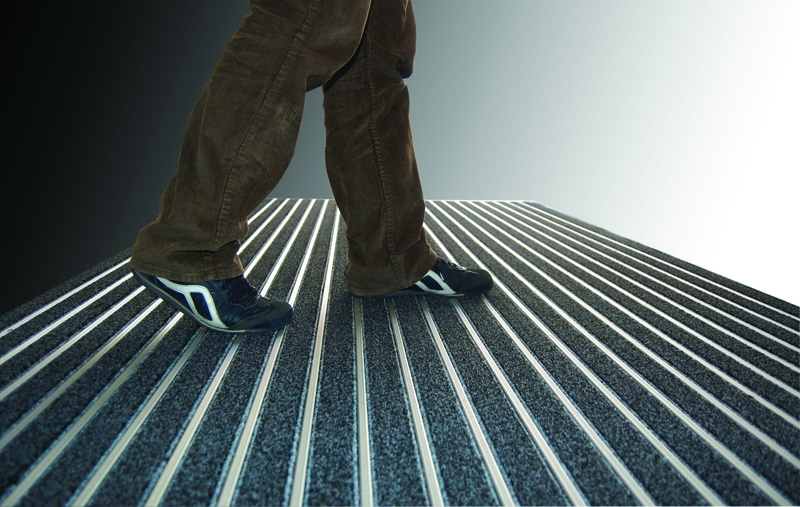 Dørmatte til offentlig rom