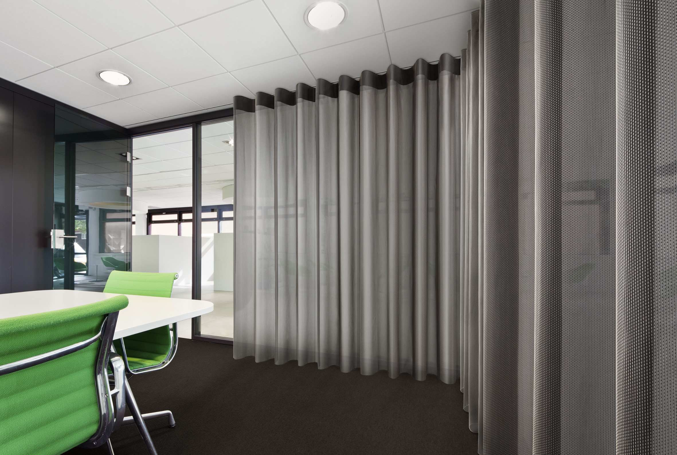 Tekniske tekstiler på kontor