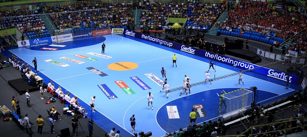 VM-gull på supergulv