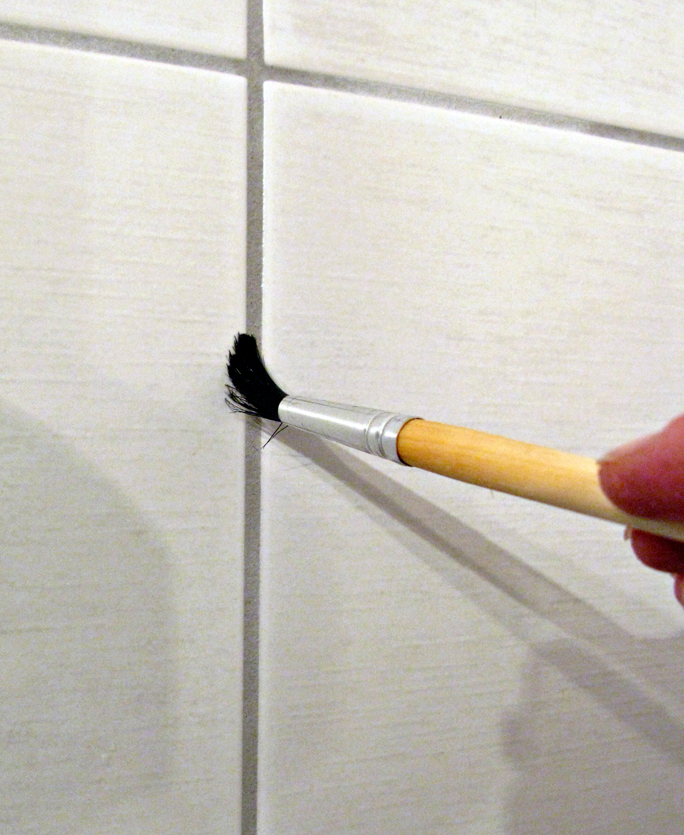 Produktet kan påføres med pensel.