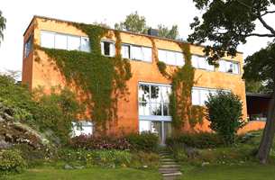 Et fredet eksempel på funkis: Villa Riise på Hamar ble tegnet av arkitektene Aasland og Korsmo og oppført i 1934.